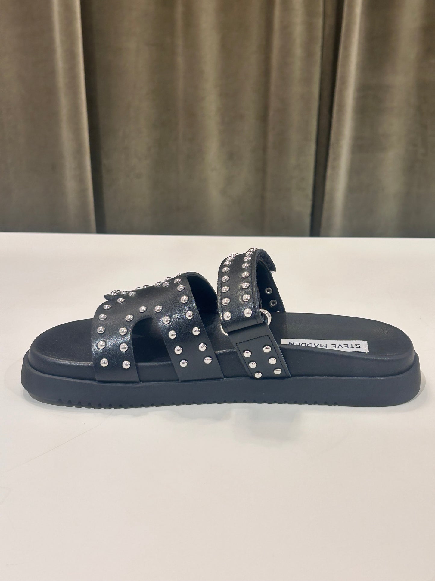 Steve Madden MISSILE-S BLK W/STUD