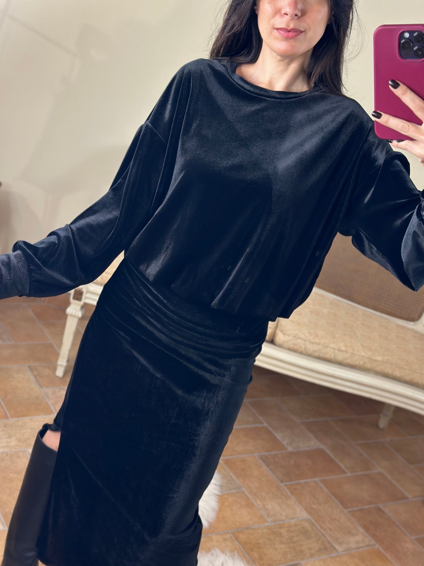 Felpa SVEVA in ciniglia NERA