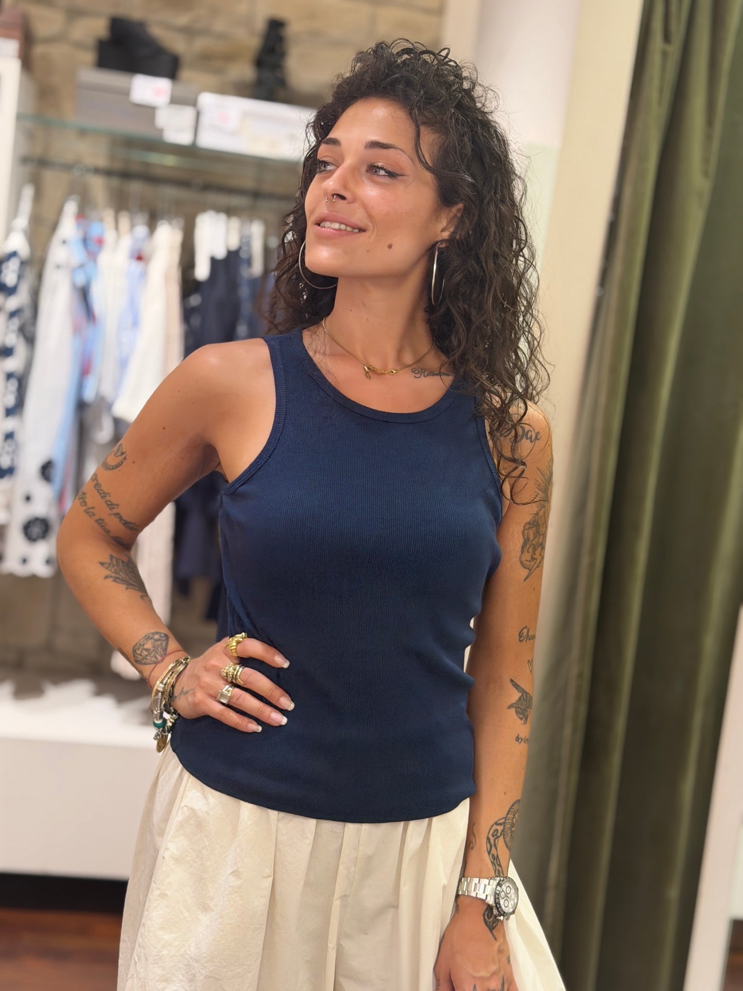 Tensione in Top vogatore( disp.in più colori)
