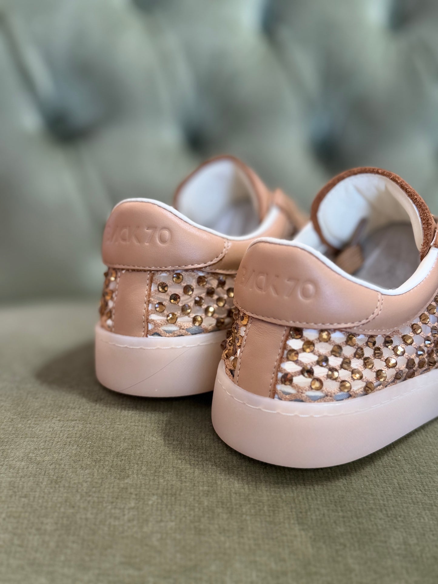 Back 70 sneakers in mesh BROWN