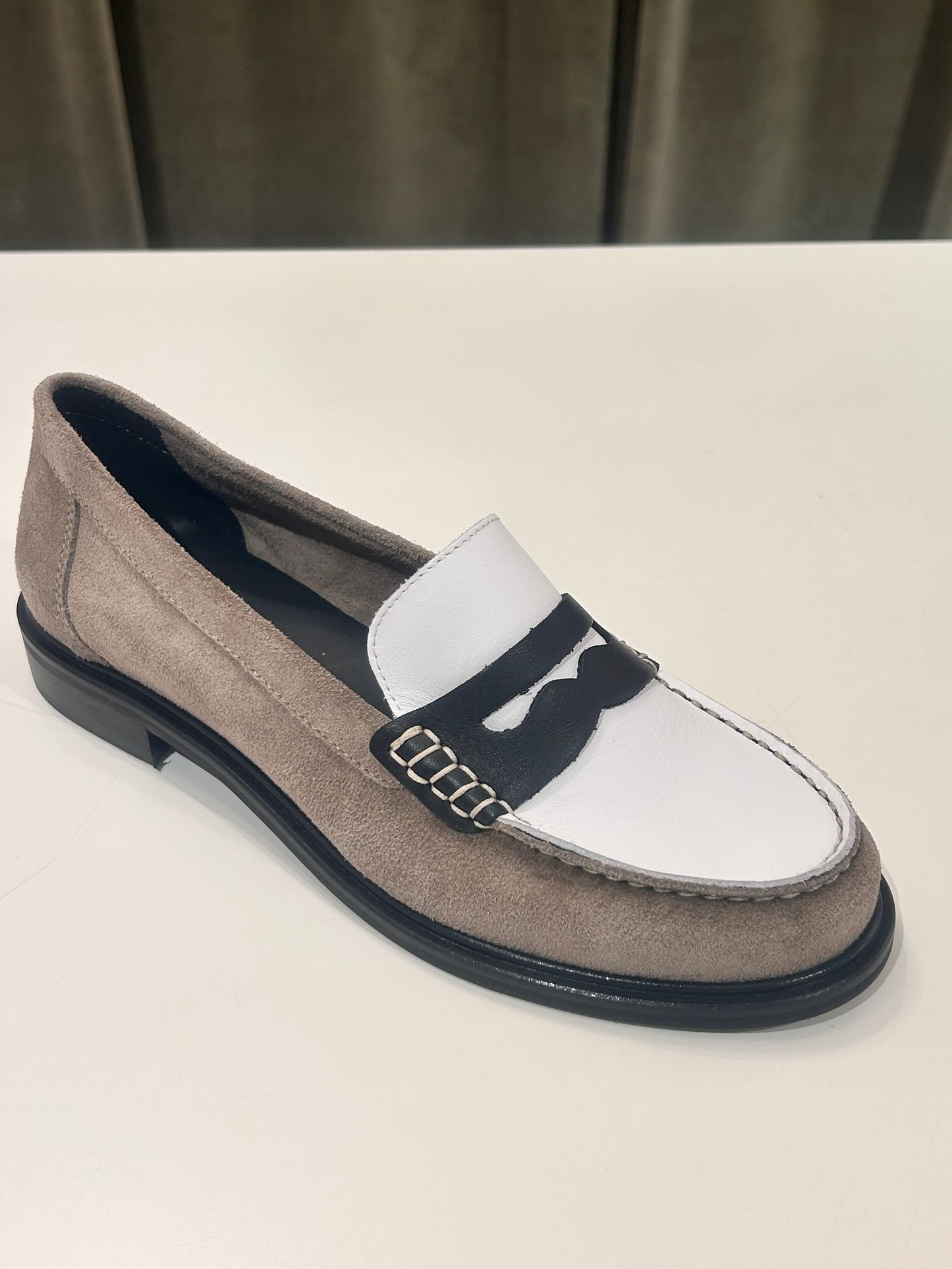 Elisa Lanci Mocassino in pelle e camoscio