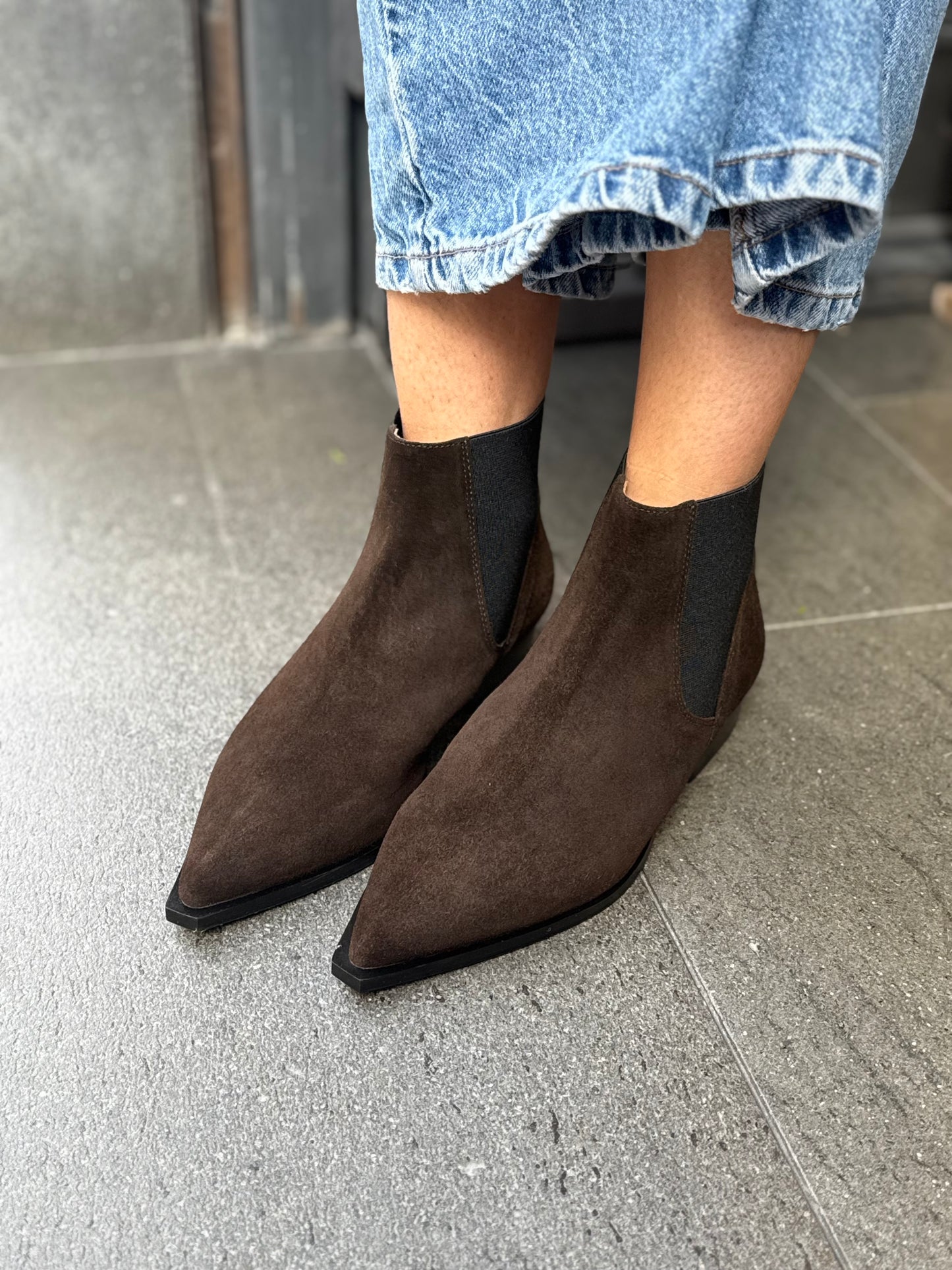 Angel Alarcon NEGADE Tronchetto basso in camoscio MORO