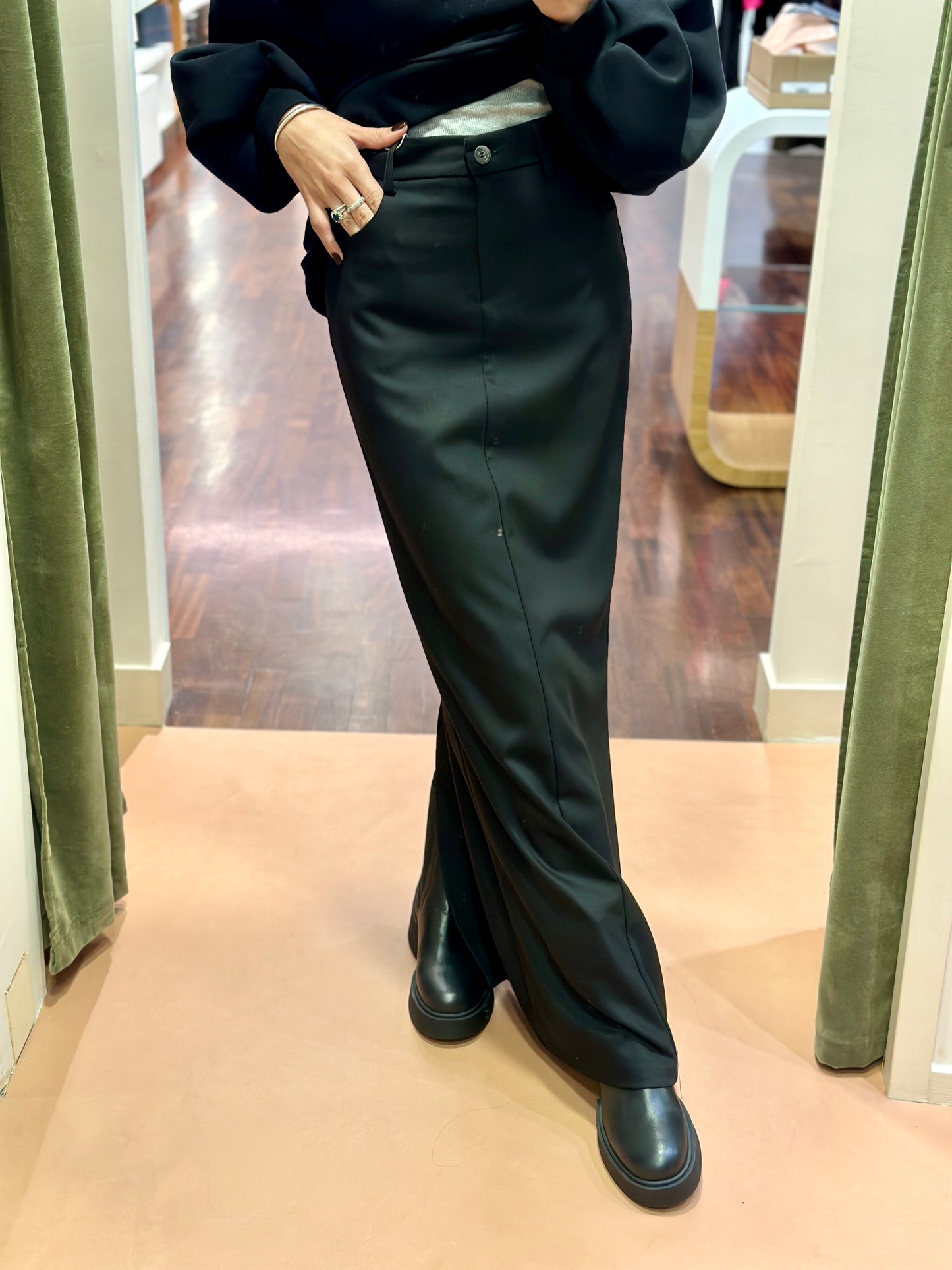 Motel gonna lunga a matita