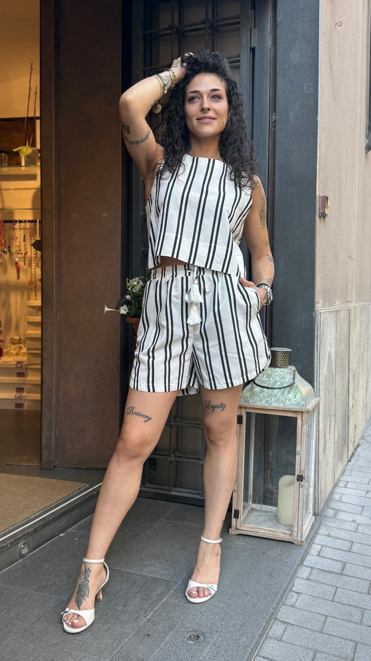 Tensione in Shorts a righe Bianco/nero