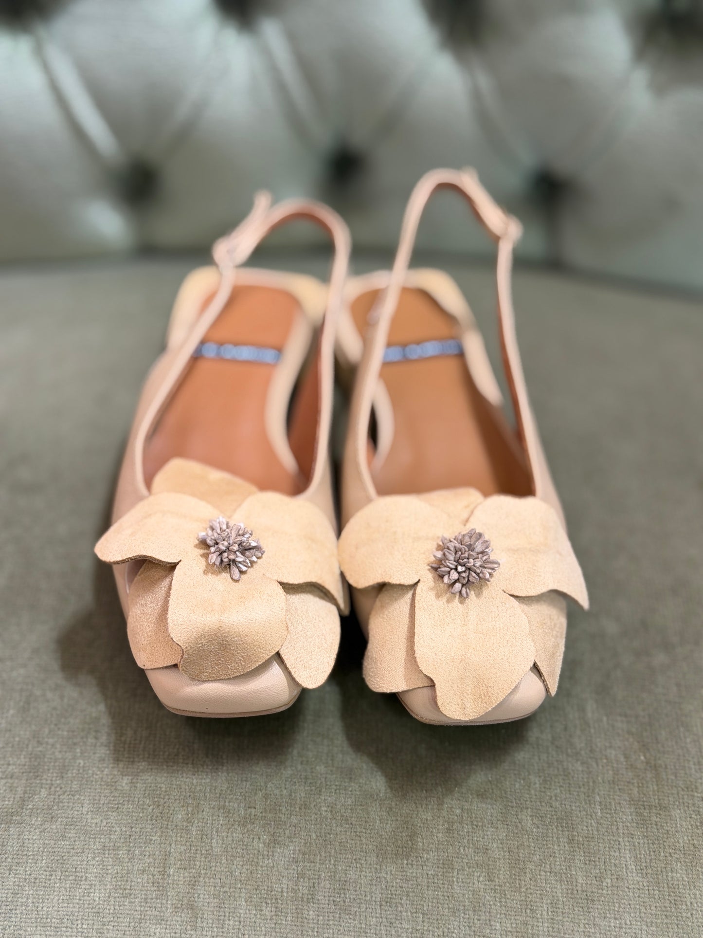 Angel Alarcon ROSINA-FLOR BEIGE