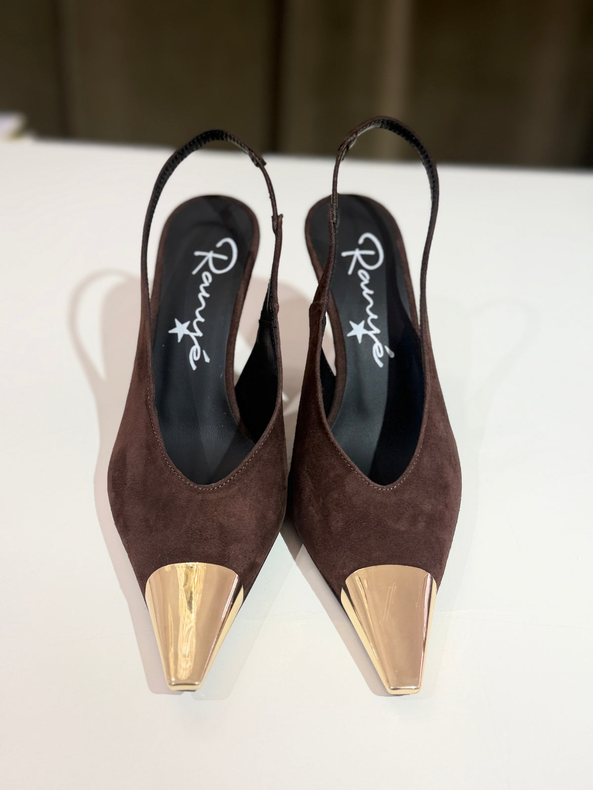 Slingback in camoscio MORO con puntale ORO