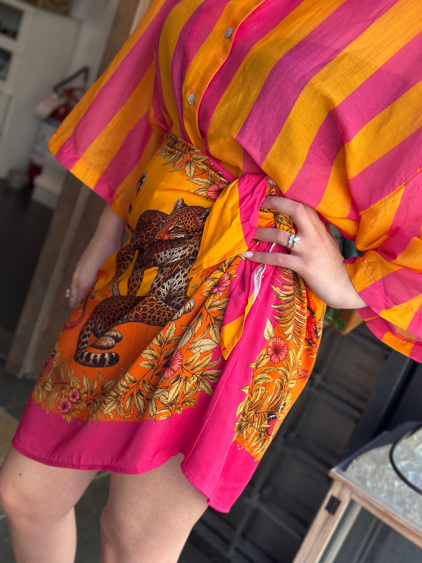 Tensione in Gonna corta pareo TIGRI ARANCIO