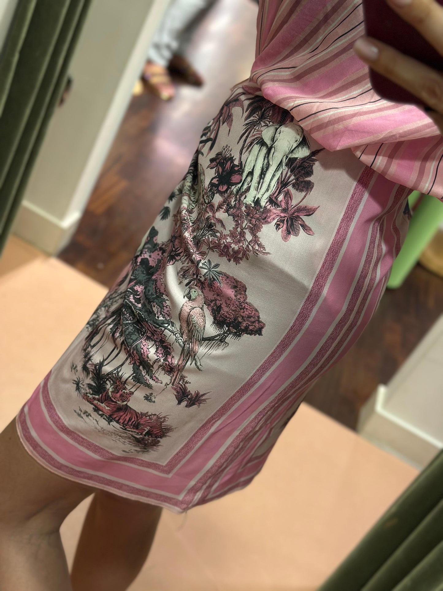 Tensione in gonna corta foulard toile de jouy Rosa
