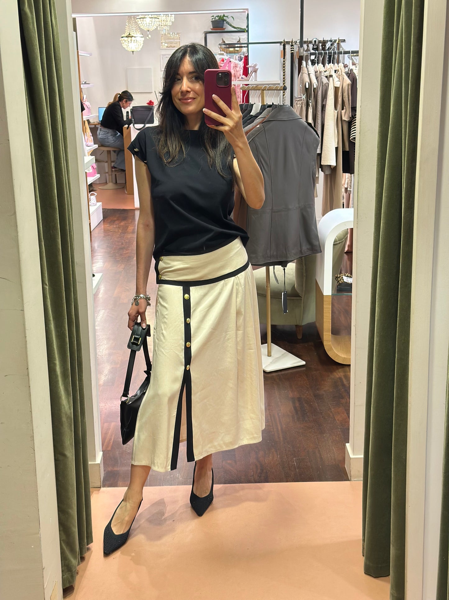 Tensione in Gonna bottoni oro Beige/Nero