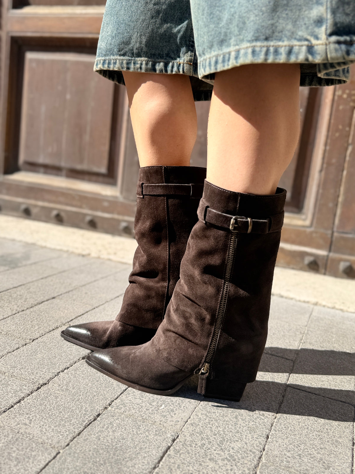 Mimmu Stivale JOSEPHINE in suede CASTAGNA