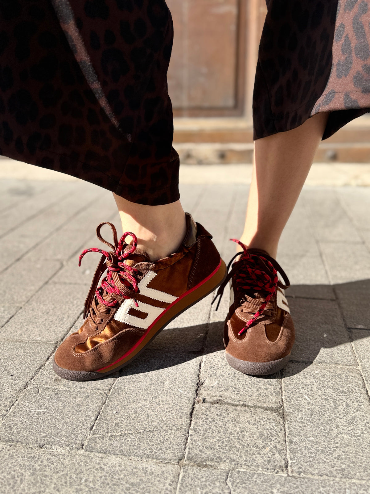 Back70 ROCKET BROWN