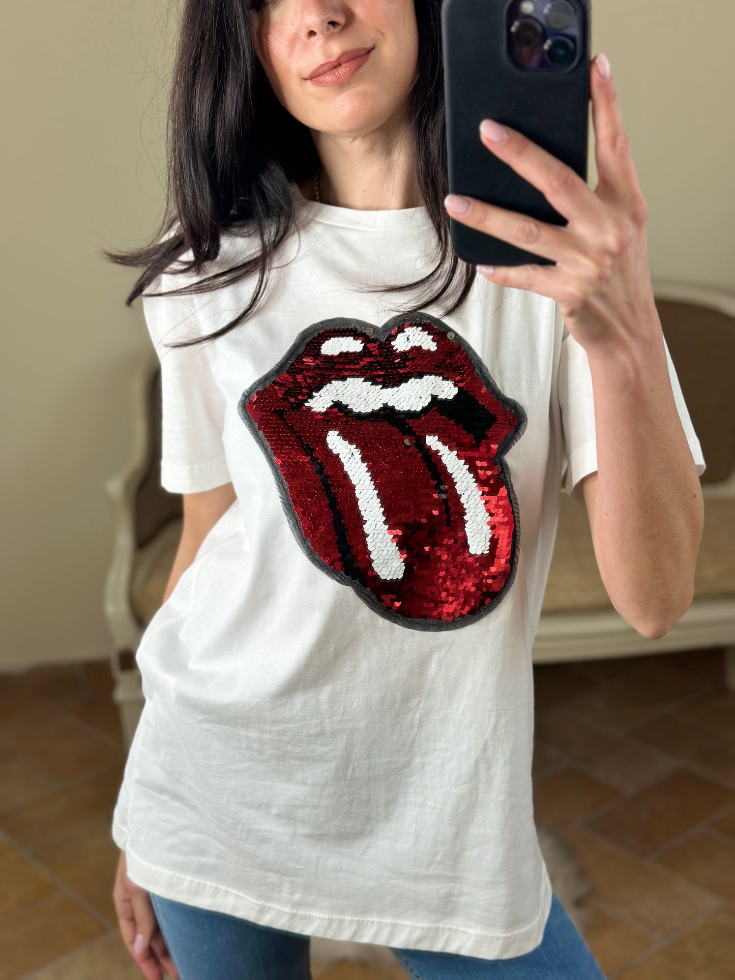 Tensione in T-shirt Patch bocca paillettes