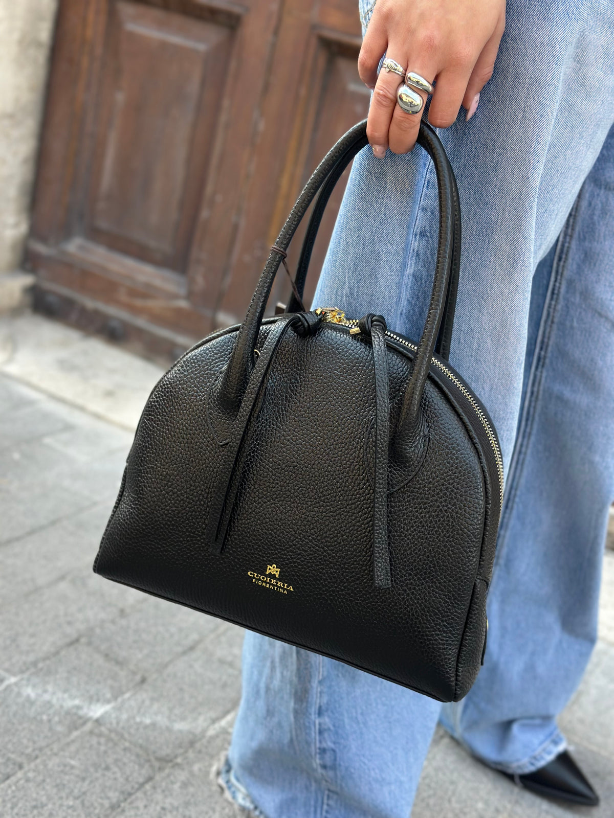 Cuoieria Fiorentina LUA MEDIUM BOWLING BAG NERO