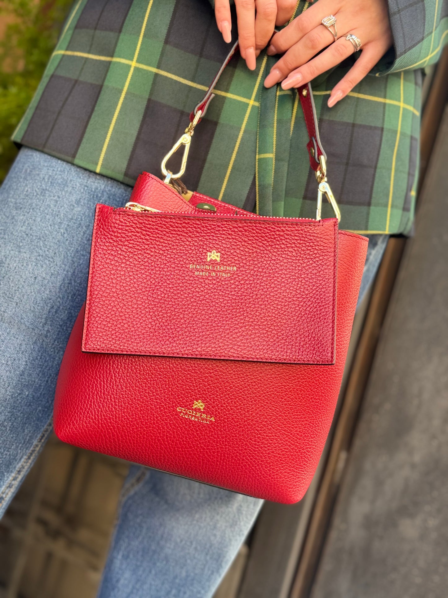 Cuoieria Fiorentina CANDY small bucket CHERRY