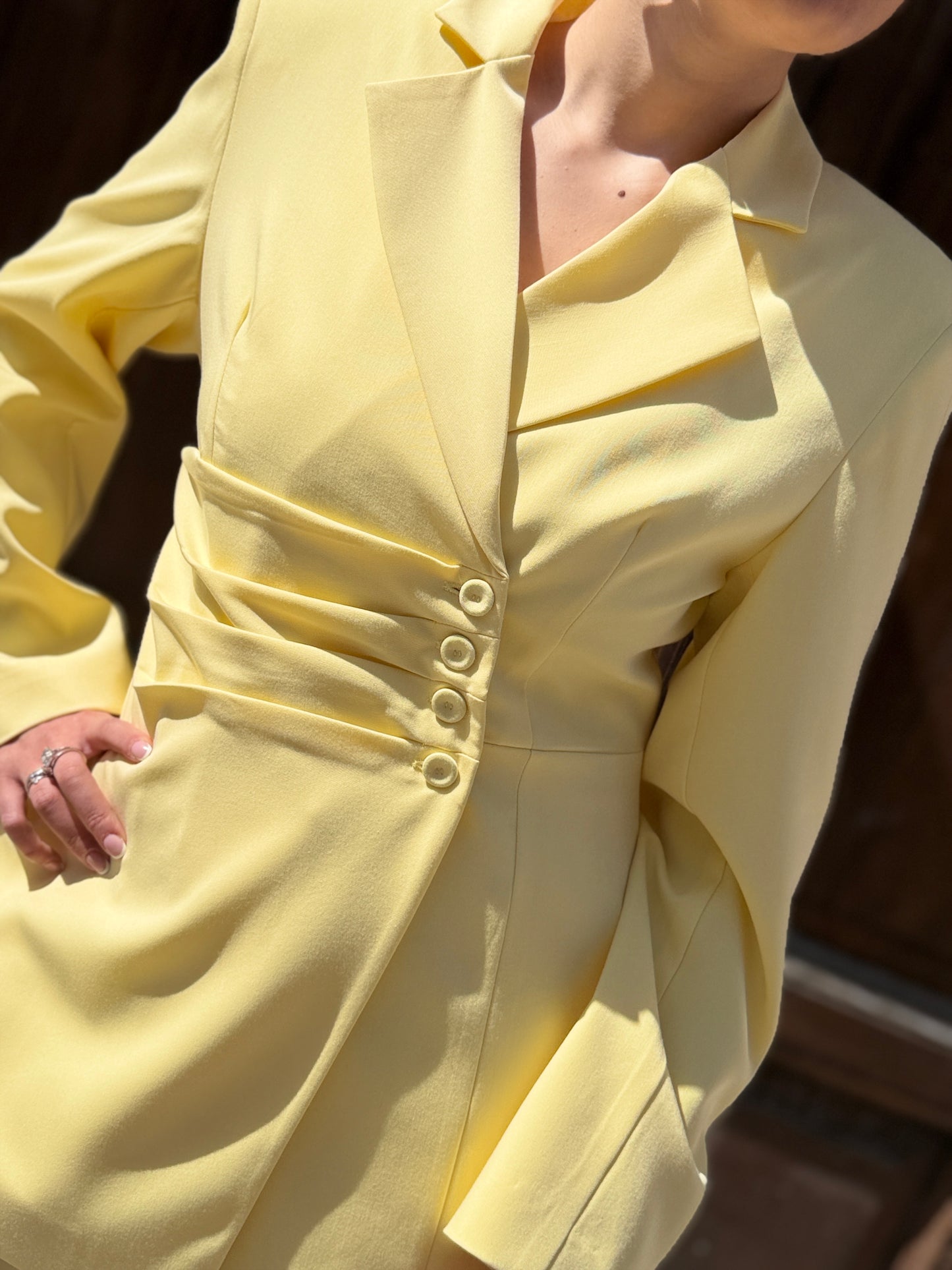 Haveone giacca con bottoni laterali GIALLO