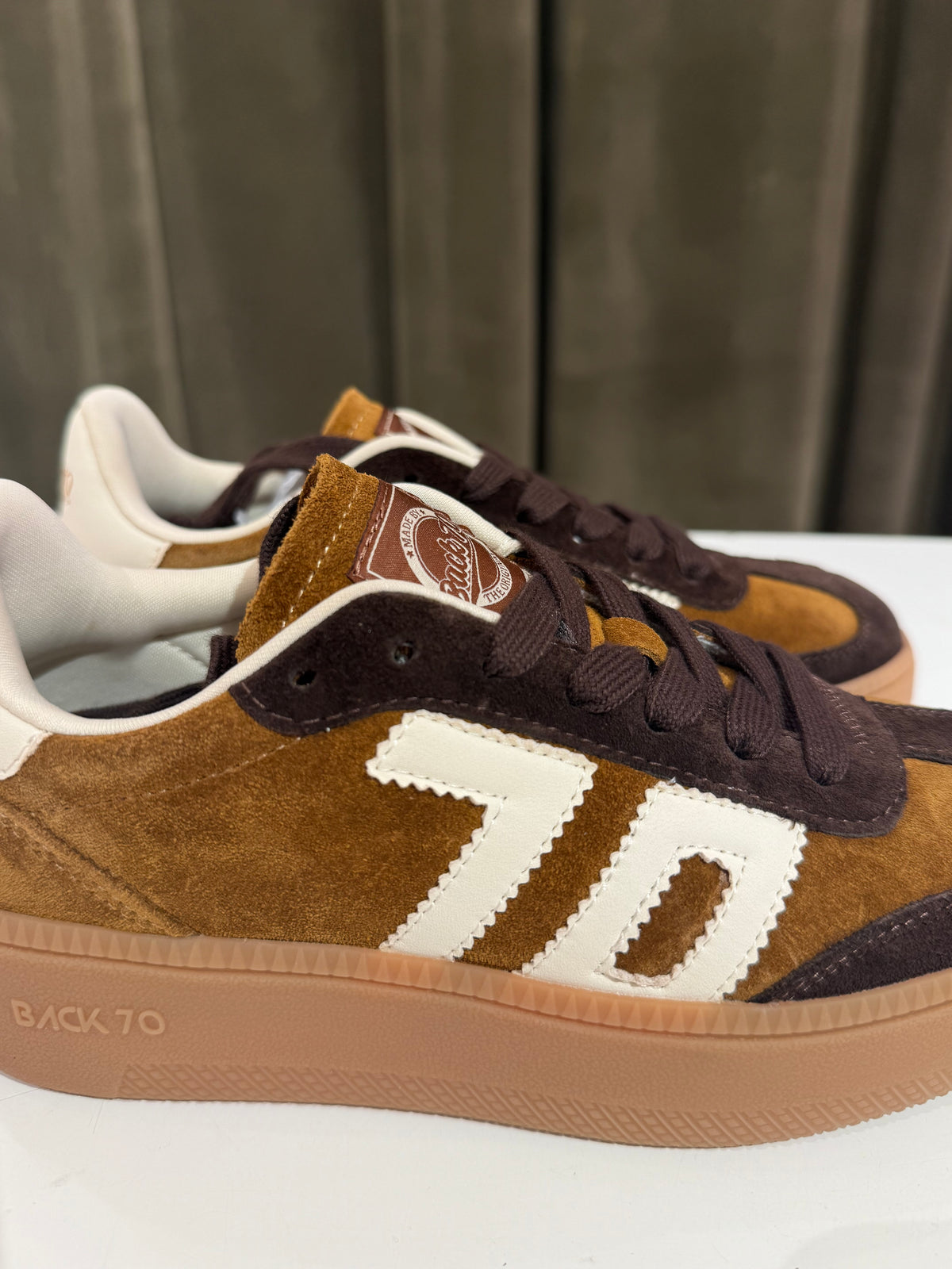 Back70 XXL STAR SUEDE BROWN
