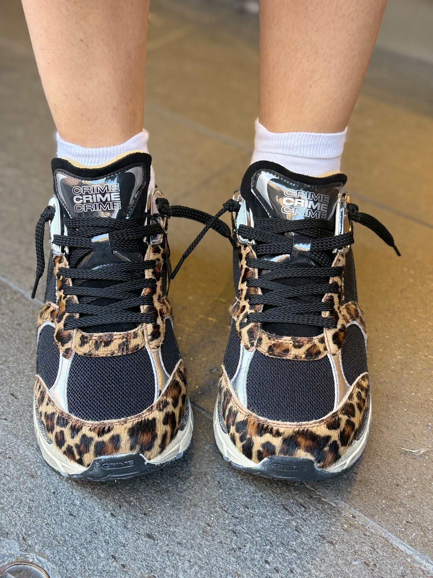 Crime London FUGITIVE Fung Run