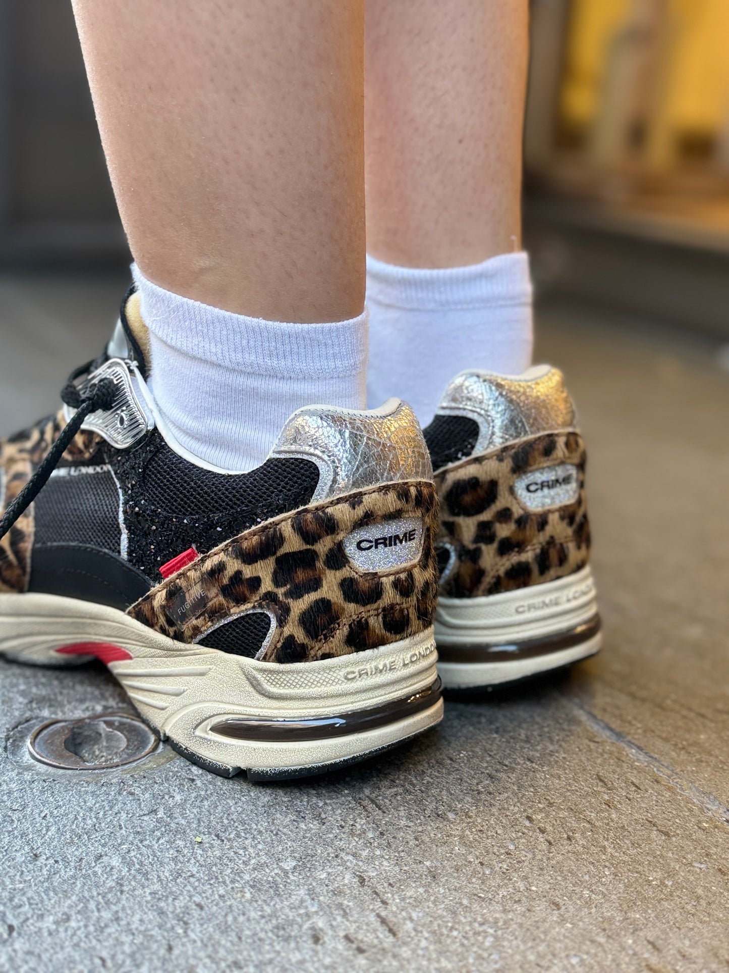 Crime London FUGITIVE Fung Run