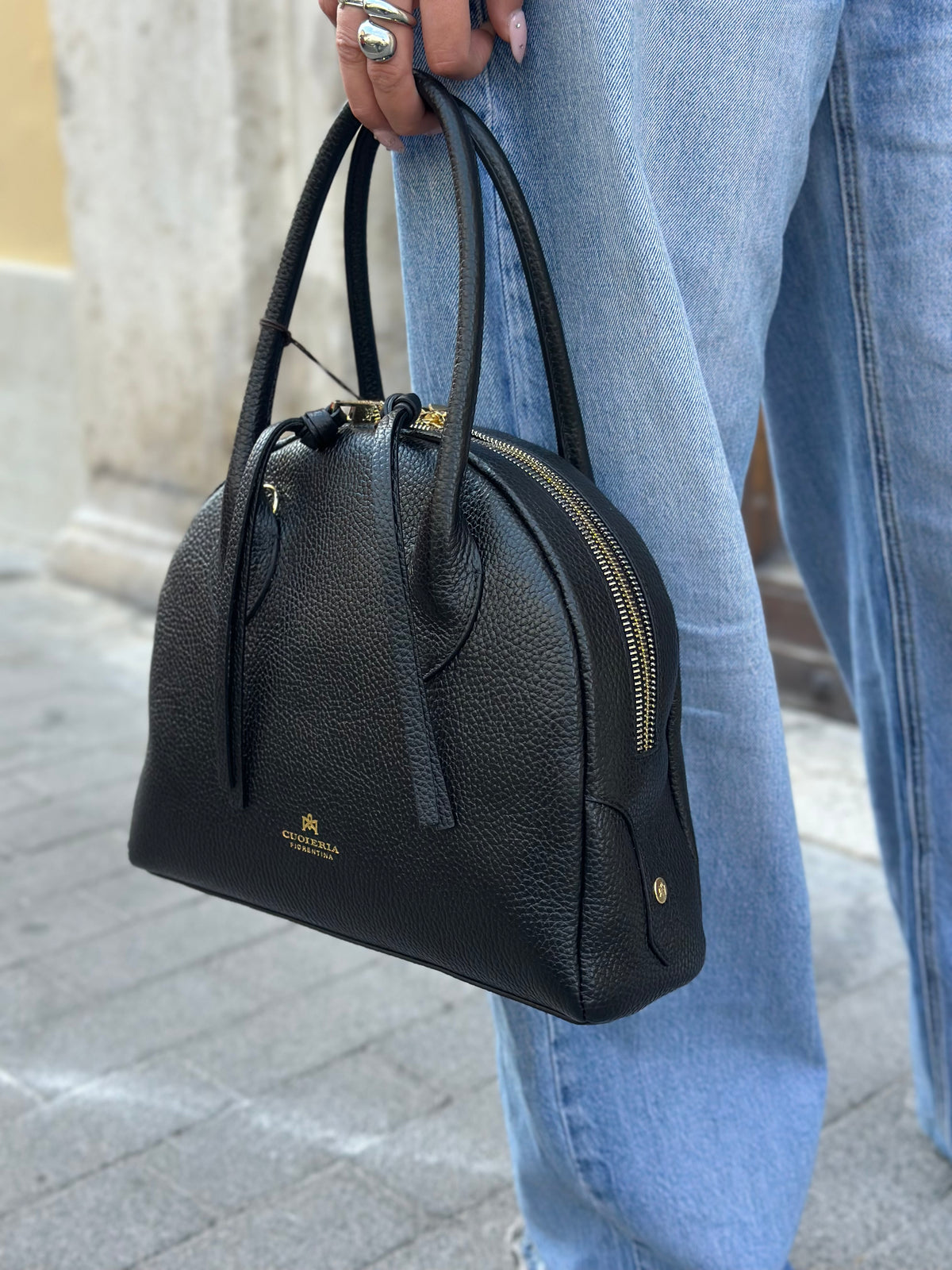 Cuoieria Fiorentina LUA MEDIUM BOWLING BAG NERO