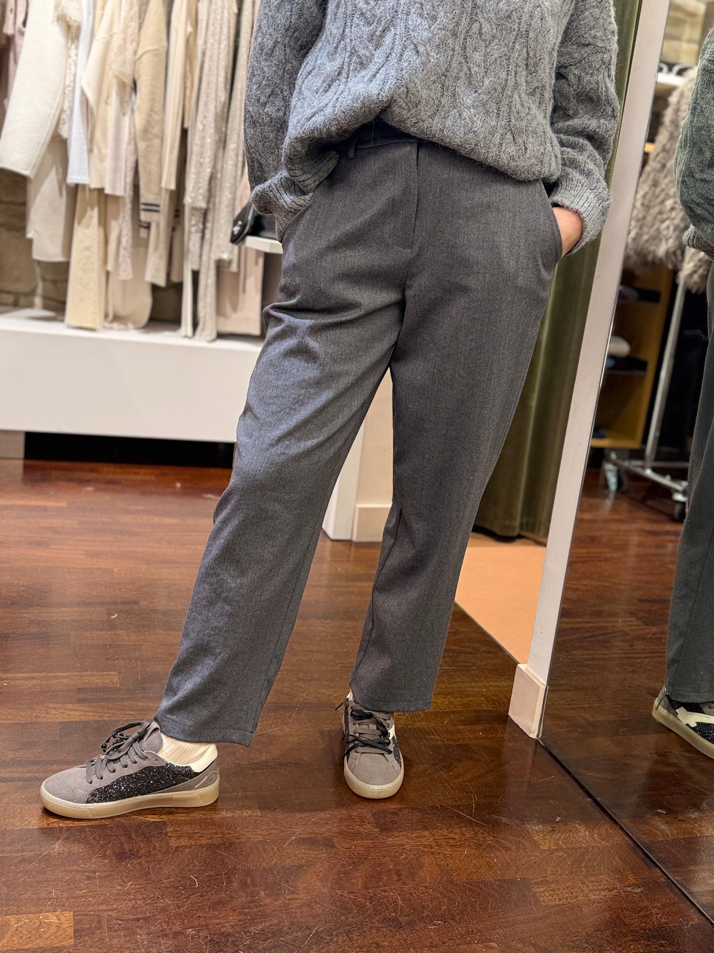 Tensione In Pantalone carrot flanella GRIGIO