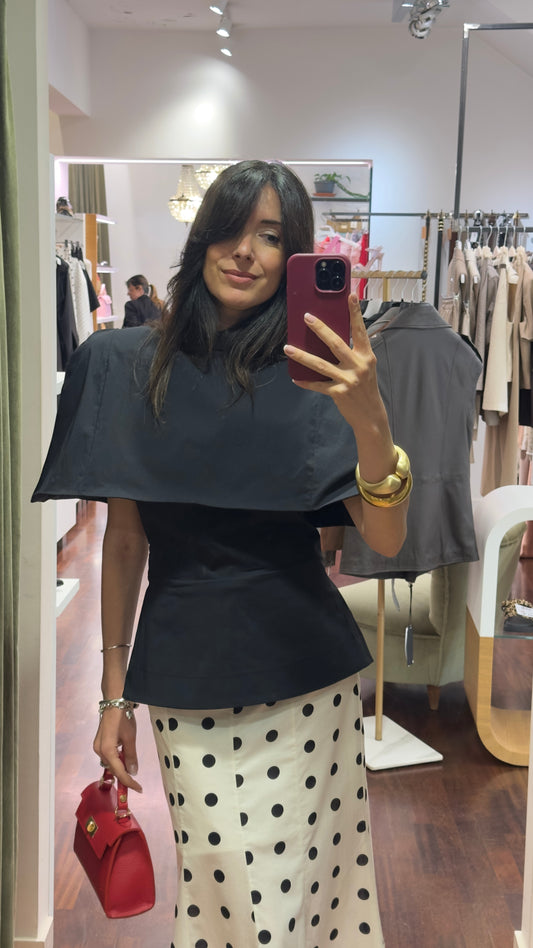 Tensione in Top a fascia con cappa