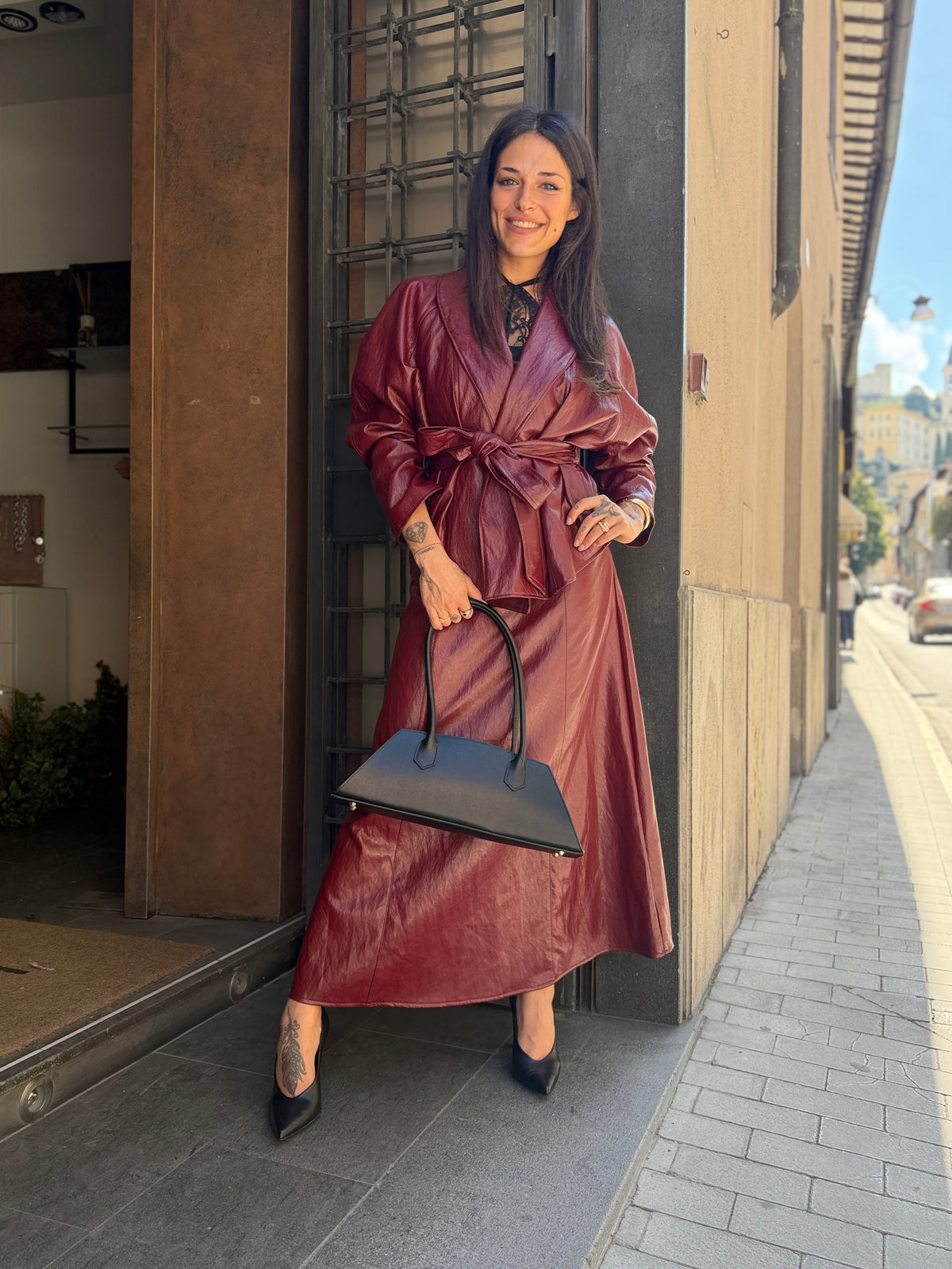 Giacca/giubbino con cinta in ecopelle BORDEAUX