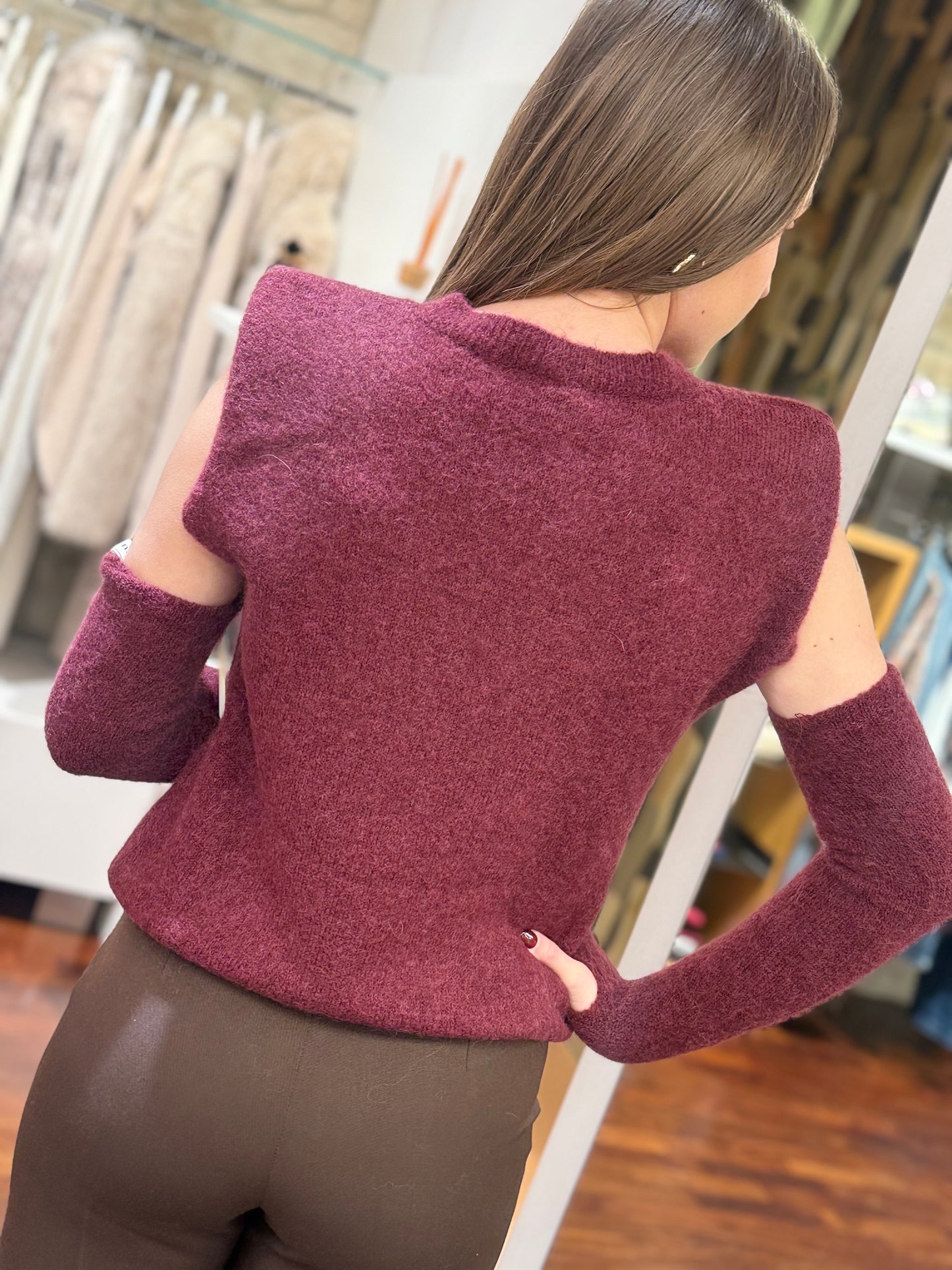 Tensione in Maglia mohair elasticizzato spalline imbottite con manicotti BURGUNDY