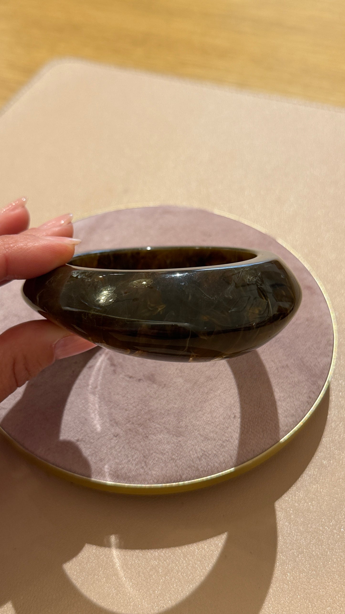 Bracciale rigido in resina bombato Moro