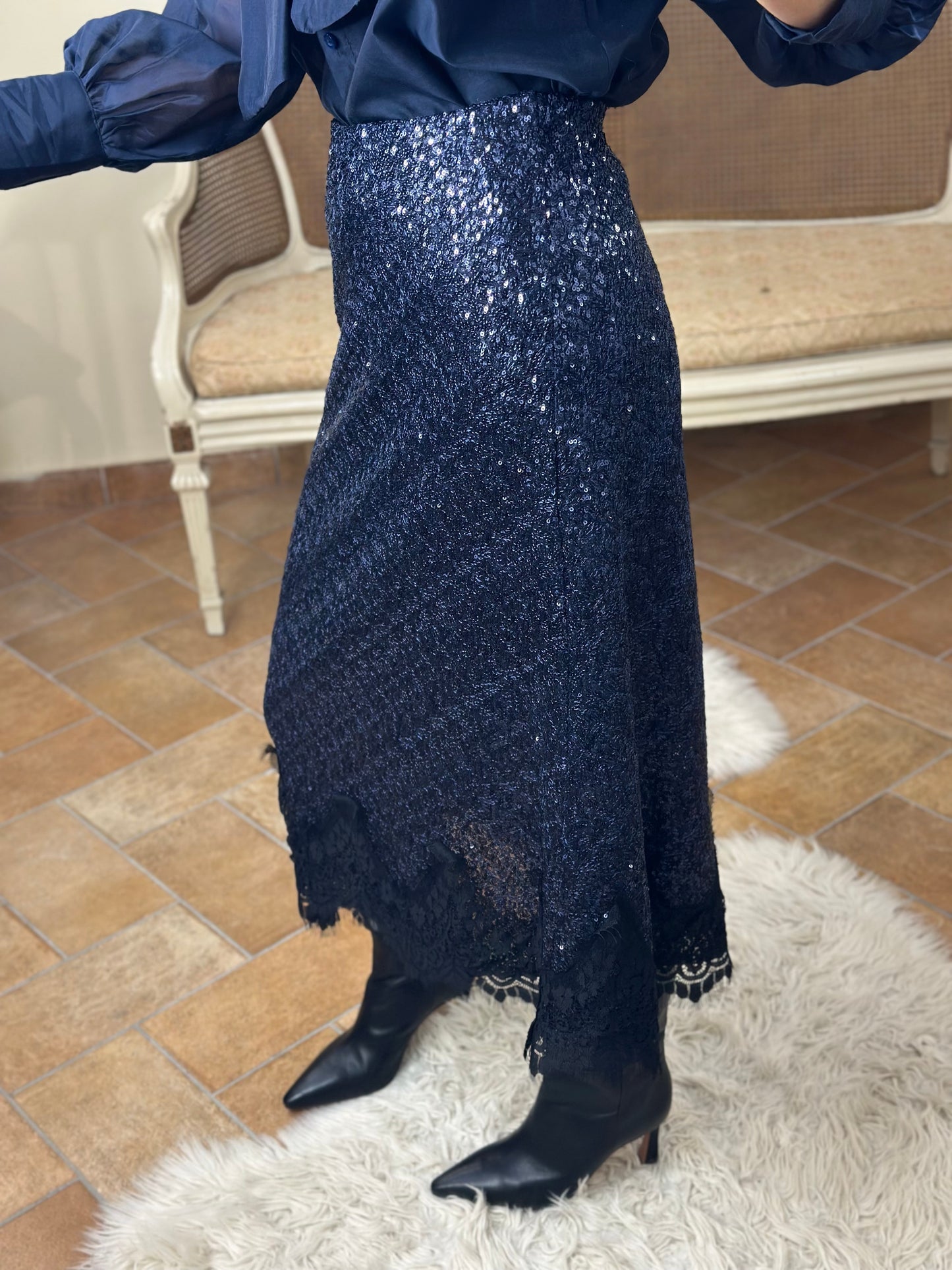 Gonna midi BLU con paillettes e pizzo