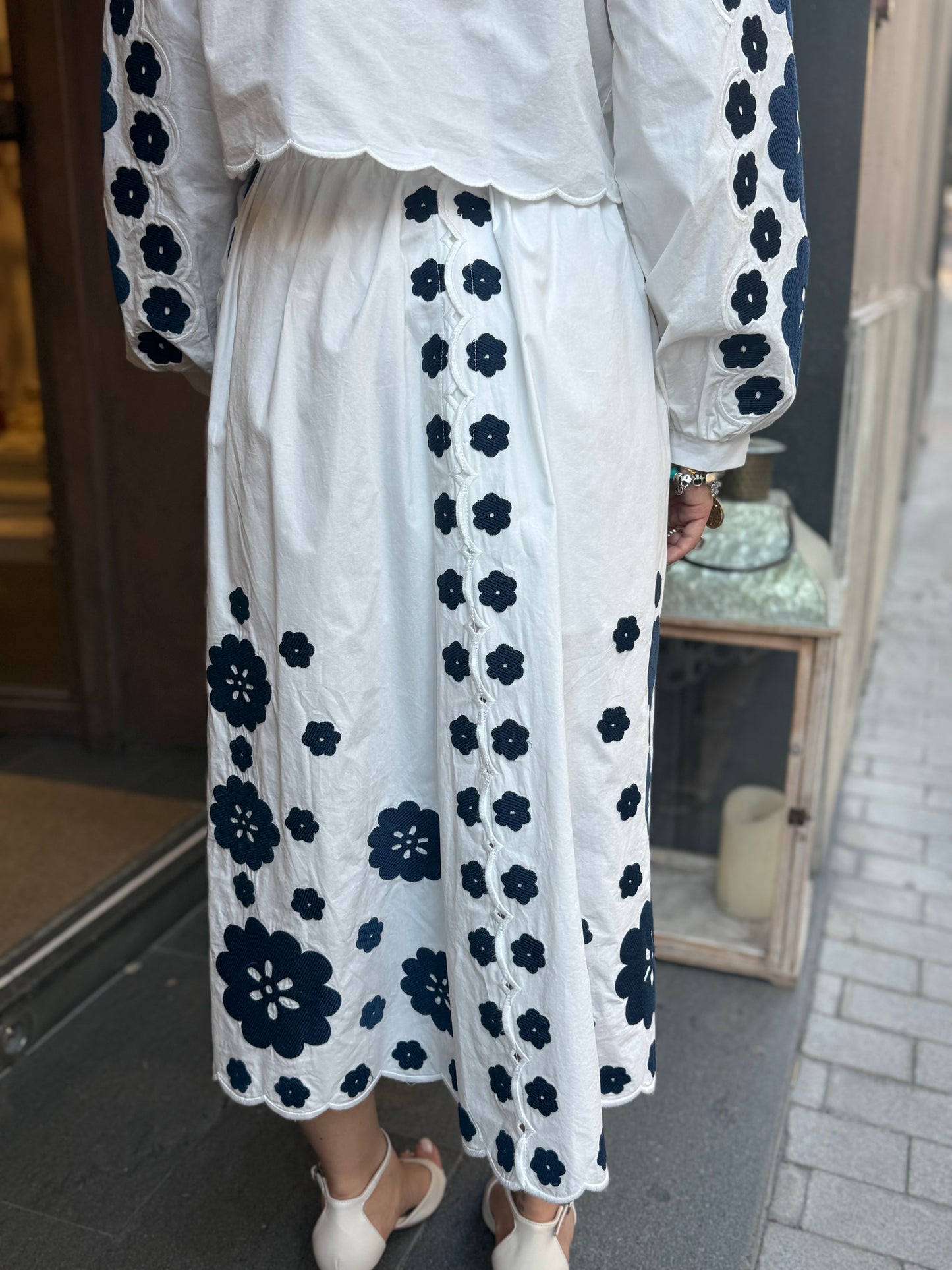 Tensione in Gonna ricamata Bianca/blu
