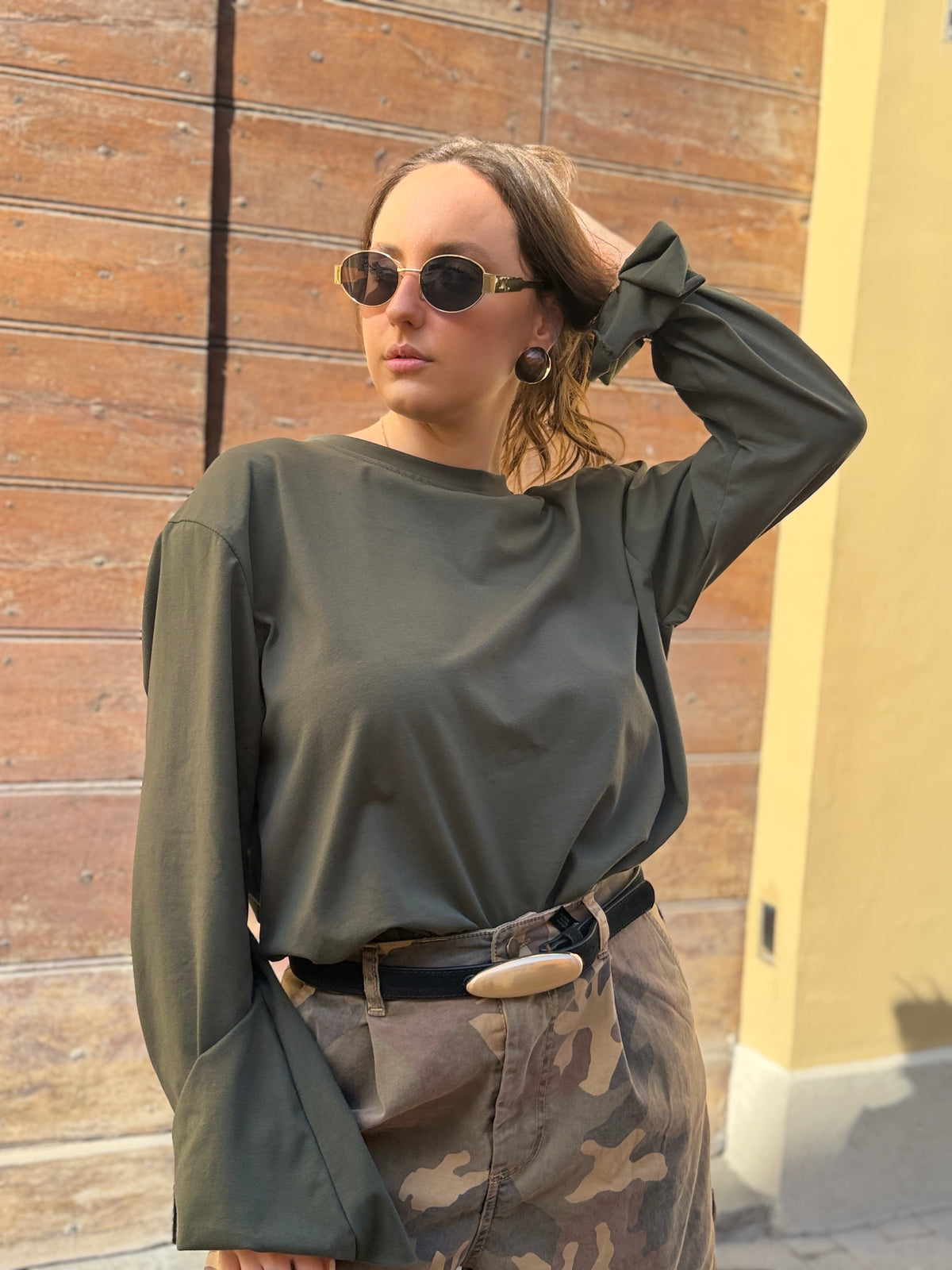 T-shirt manica a campana MILITARE