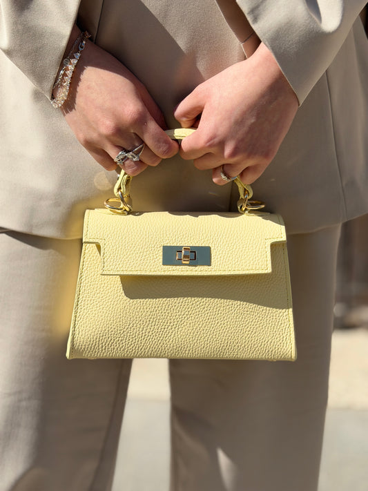 Mini Kylie in pelle (disponibili in più colori)