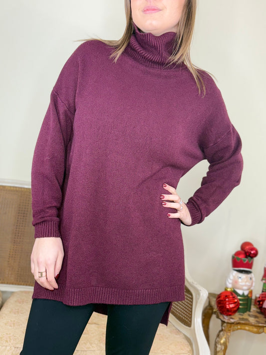 Maxi maglia collo alto VINO