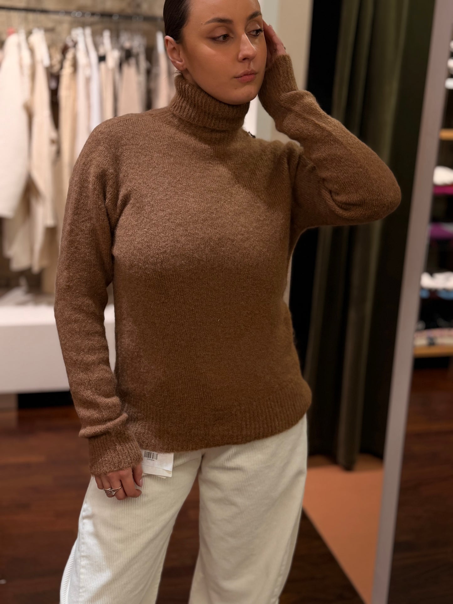 Tensione in Maglia collo alto in Mohair CAMEL