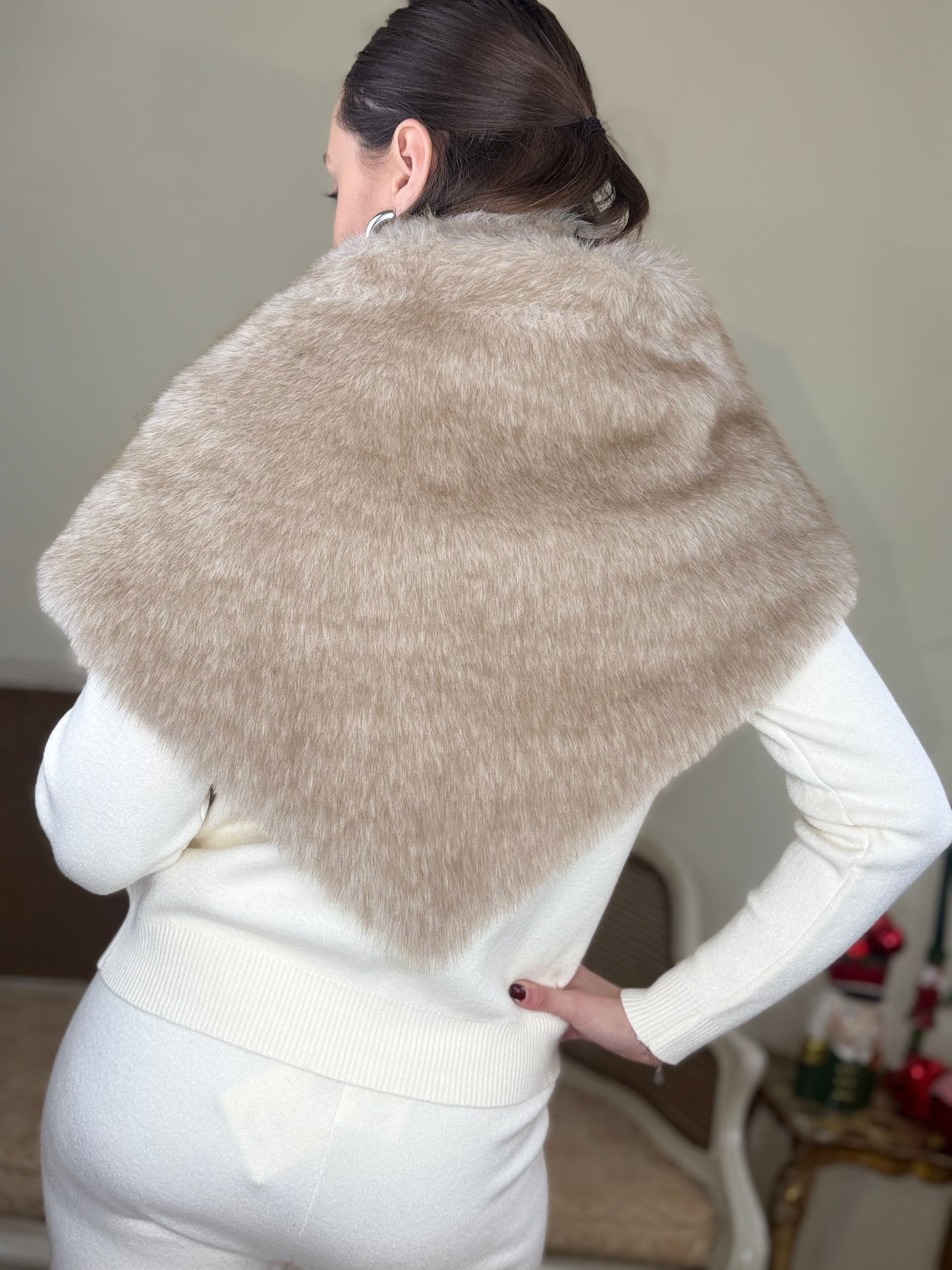 Collo in eco pelliccia BURRO