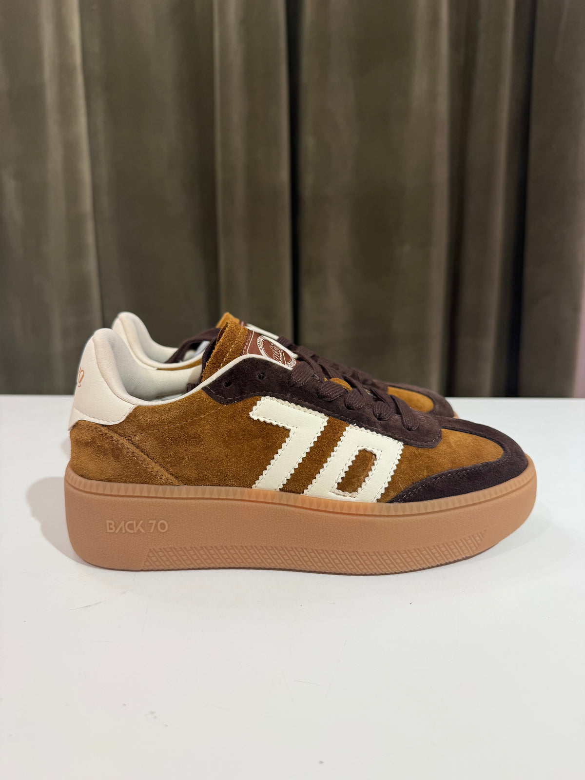 Back70 XXL STAR SUEDE BROWN