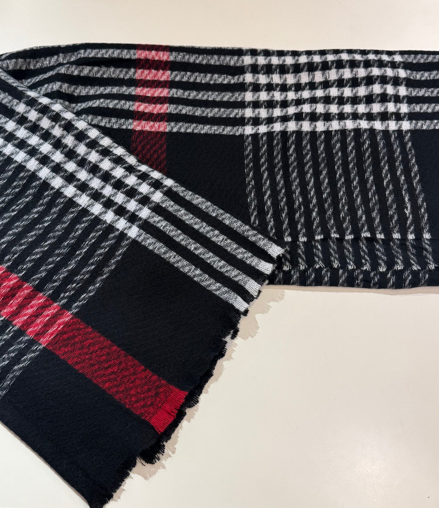 Sciarpa tartan NERO/ROSSO/BIANCO