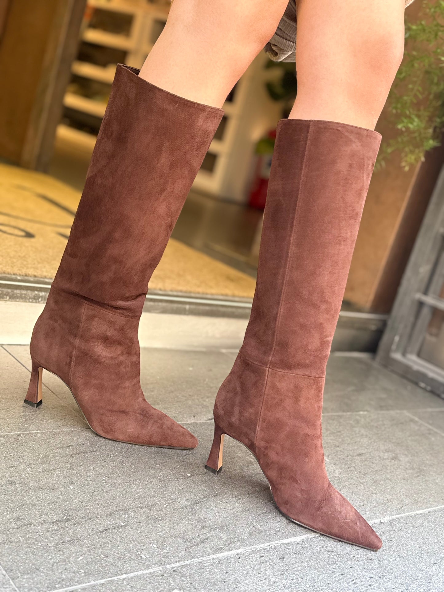 Bianca Dì Stivale tubolare in camoscio CAFFÈ