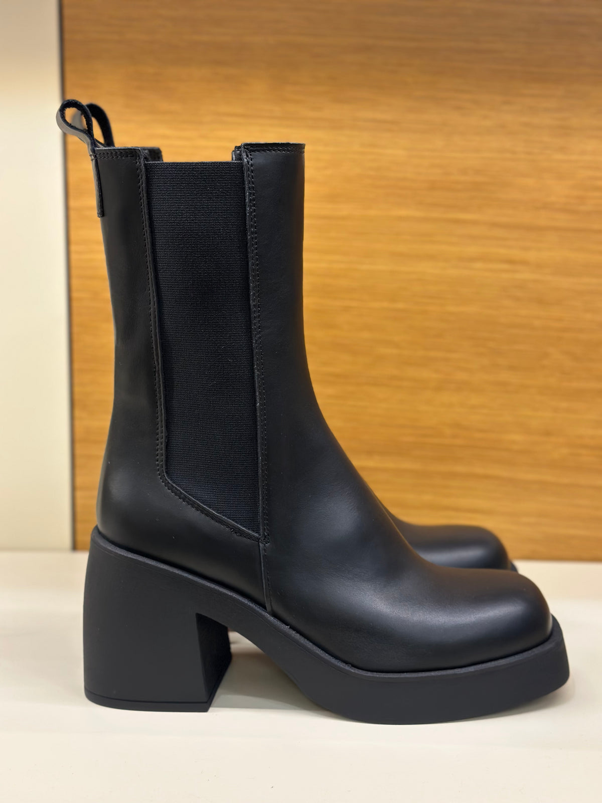 Stivaletto platform NERO