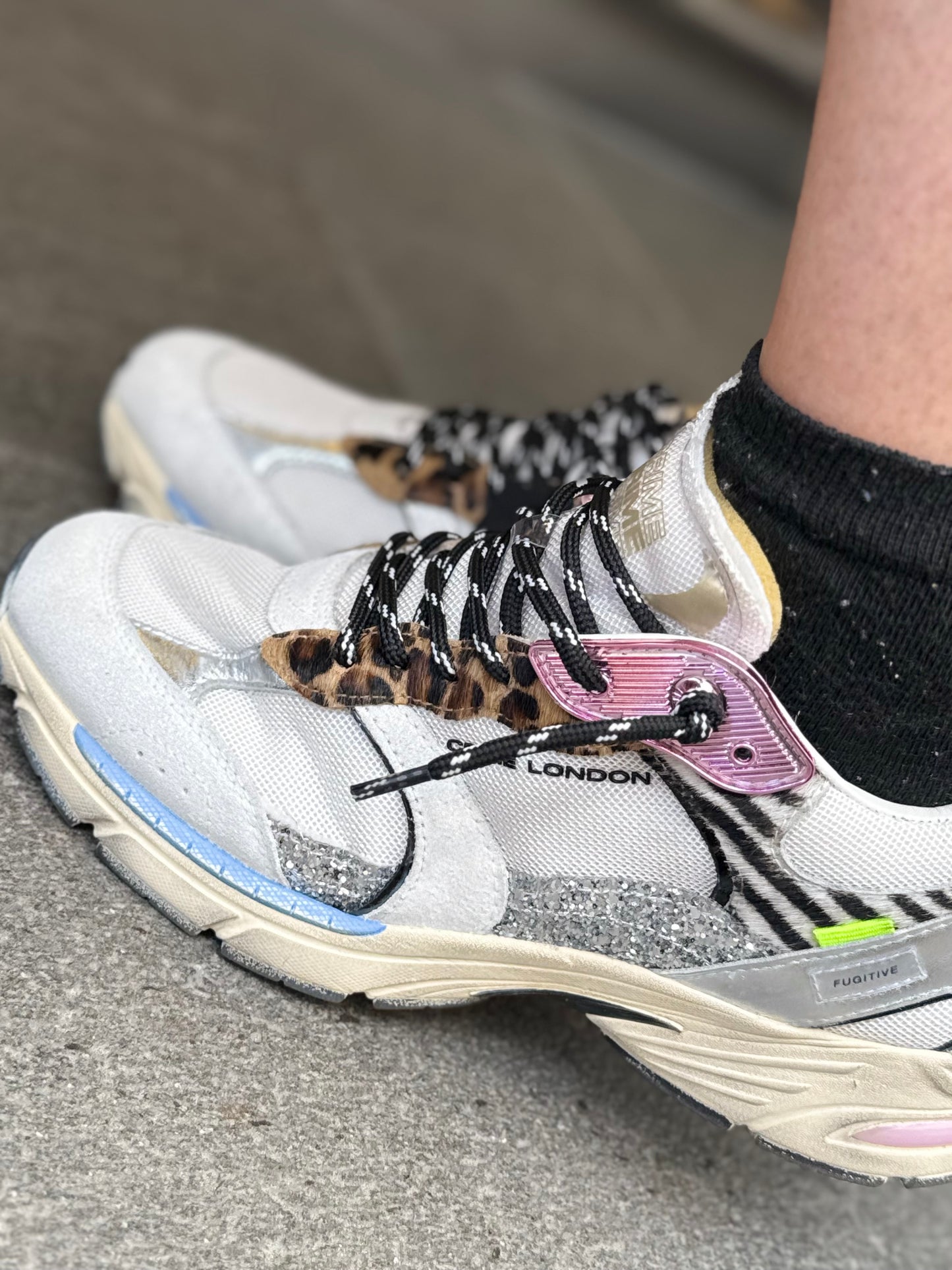 Crime London FUGITIVE Electric Safari