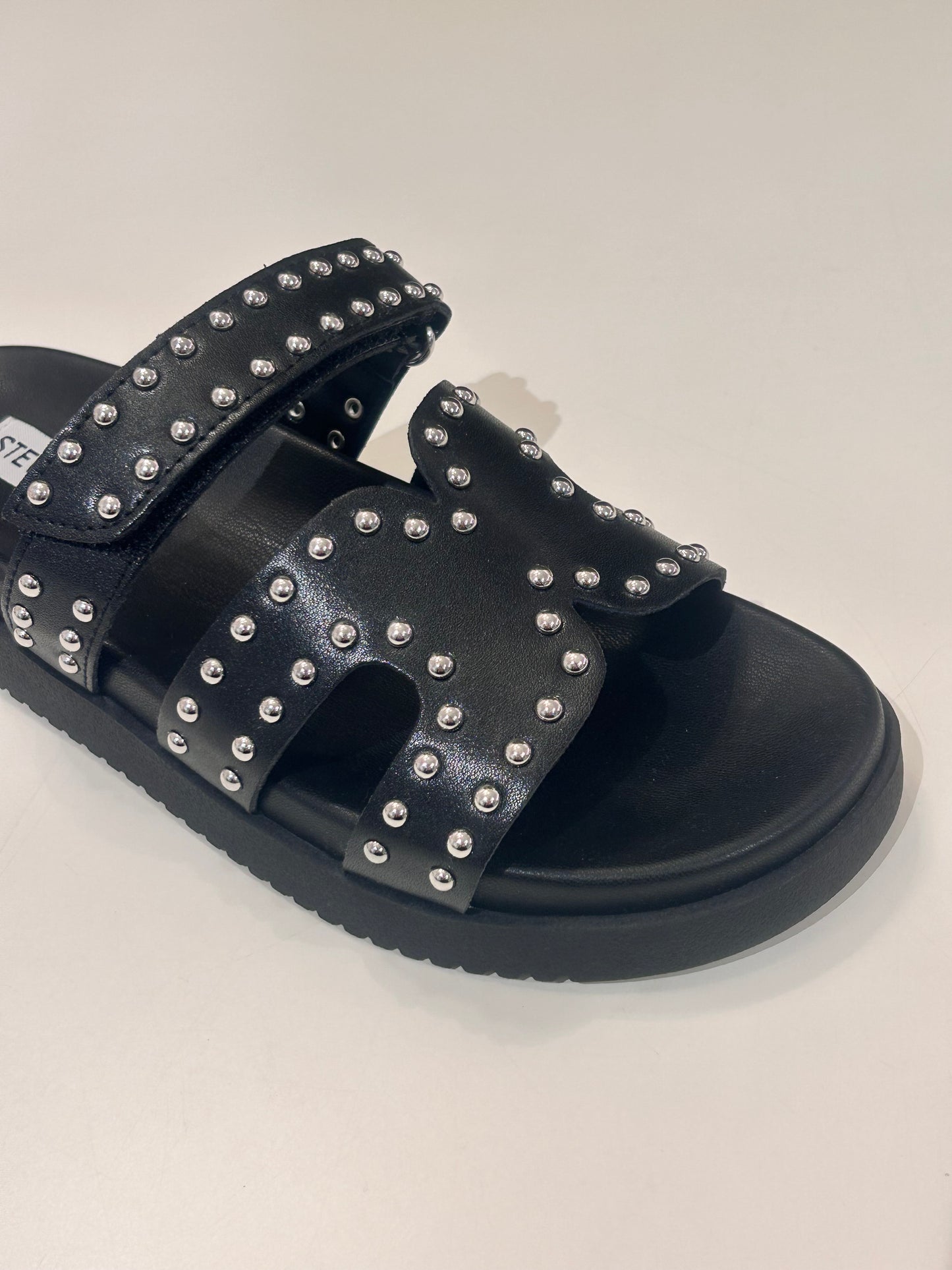 Steve Madden MISSILE-S BLK W/STUD