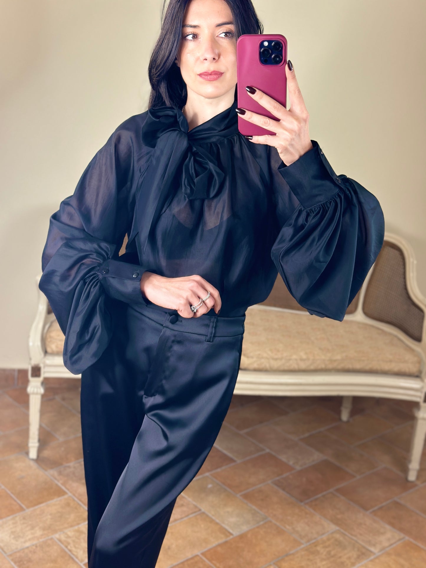 Tensione in Blusa in lyocell con fiocco