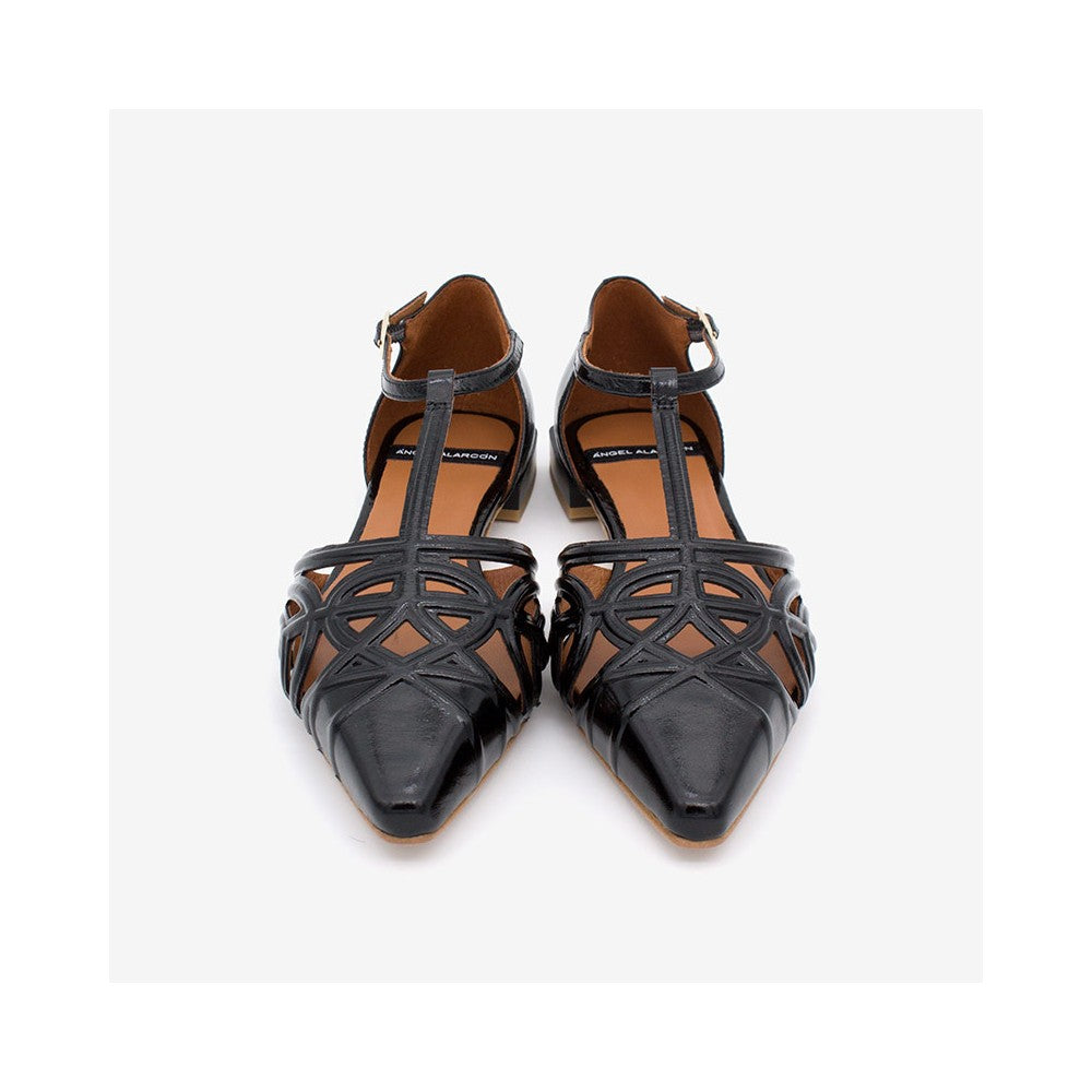 Angel Alarcon NAMIA Ballerina in vernice traforata