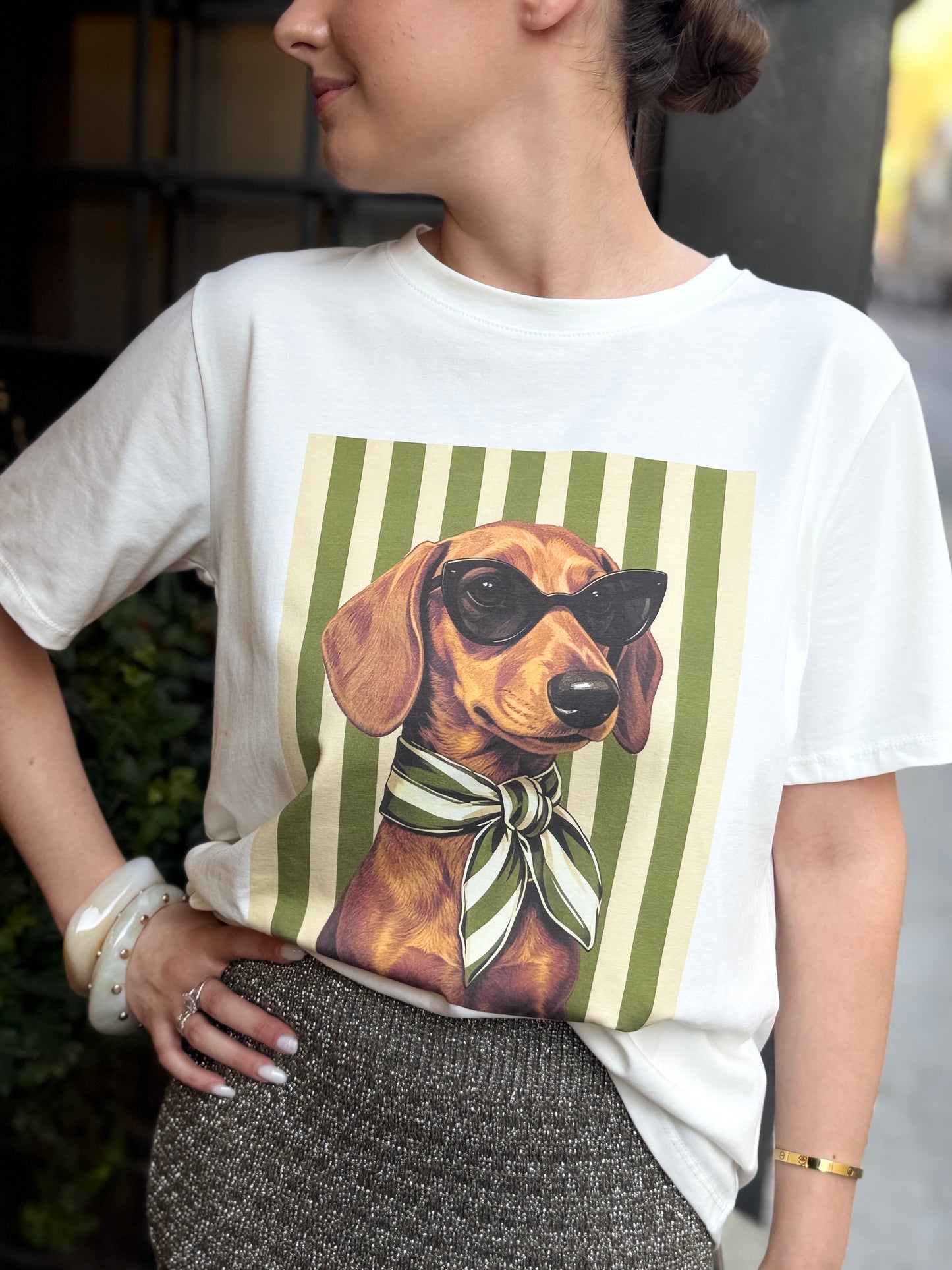 T-shirt stampa Bassotto