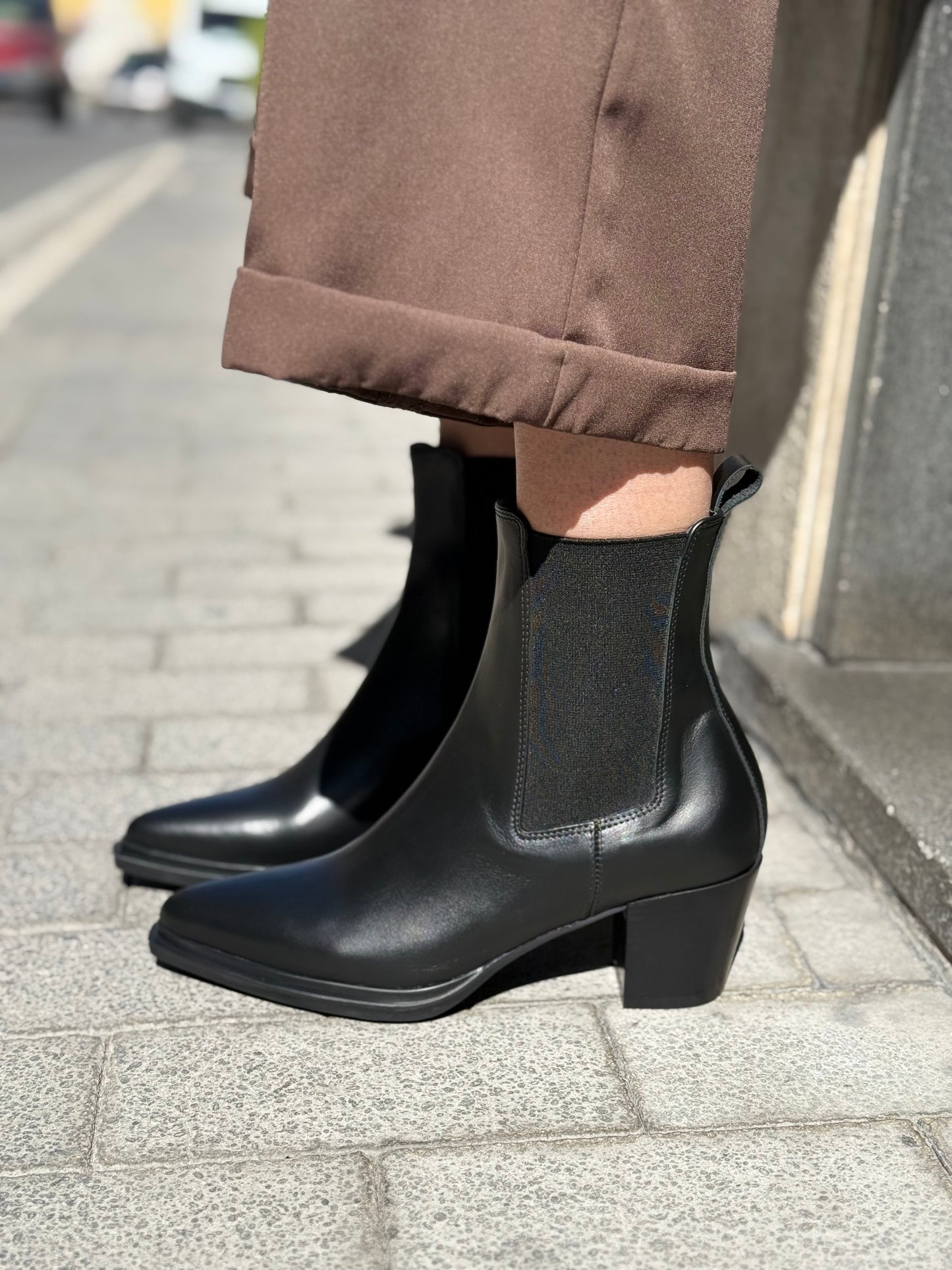 Bianca Dì tronchetto texano NERO