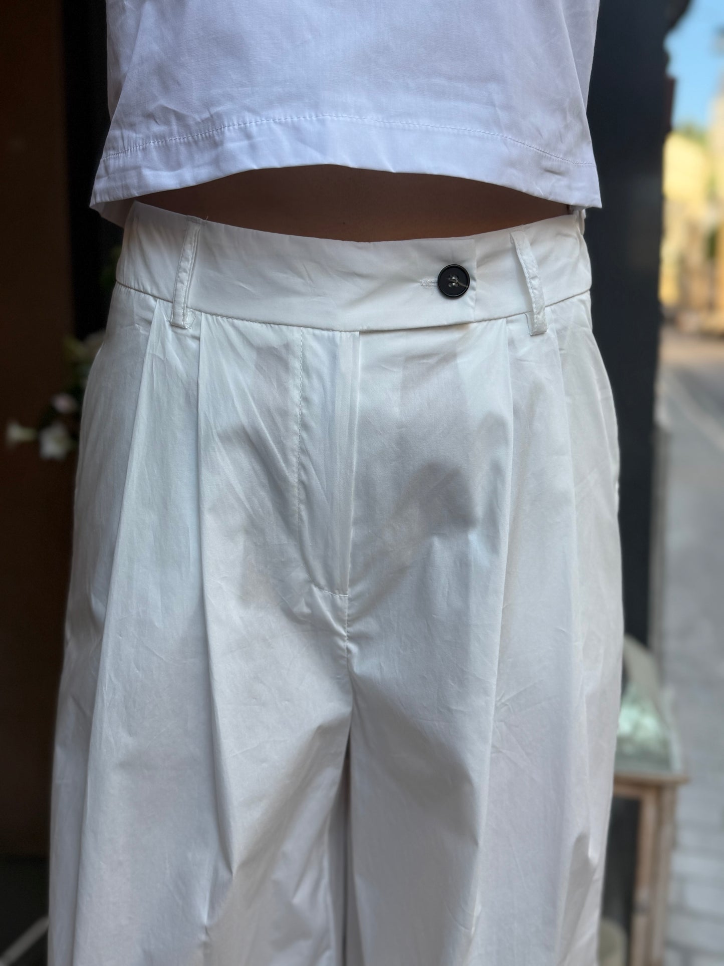 Tensione in Pantalone a palazzo MILITARE  NERO e BIANCO