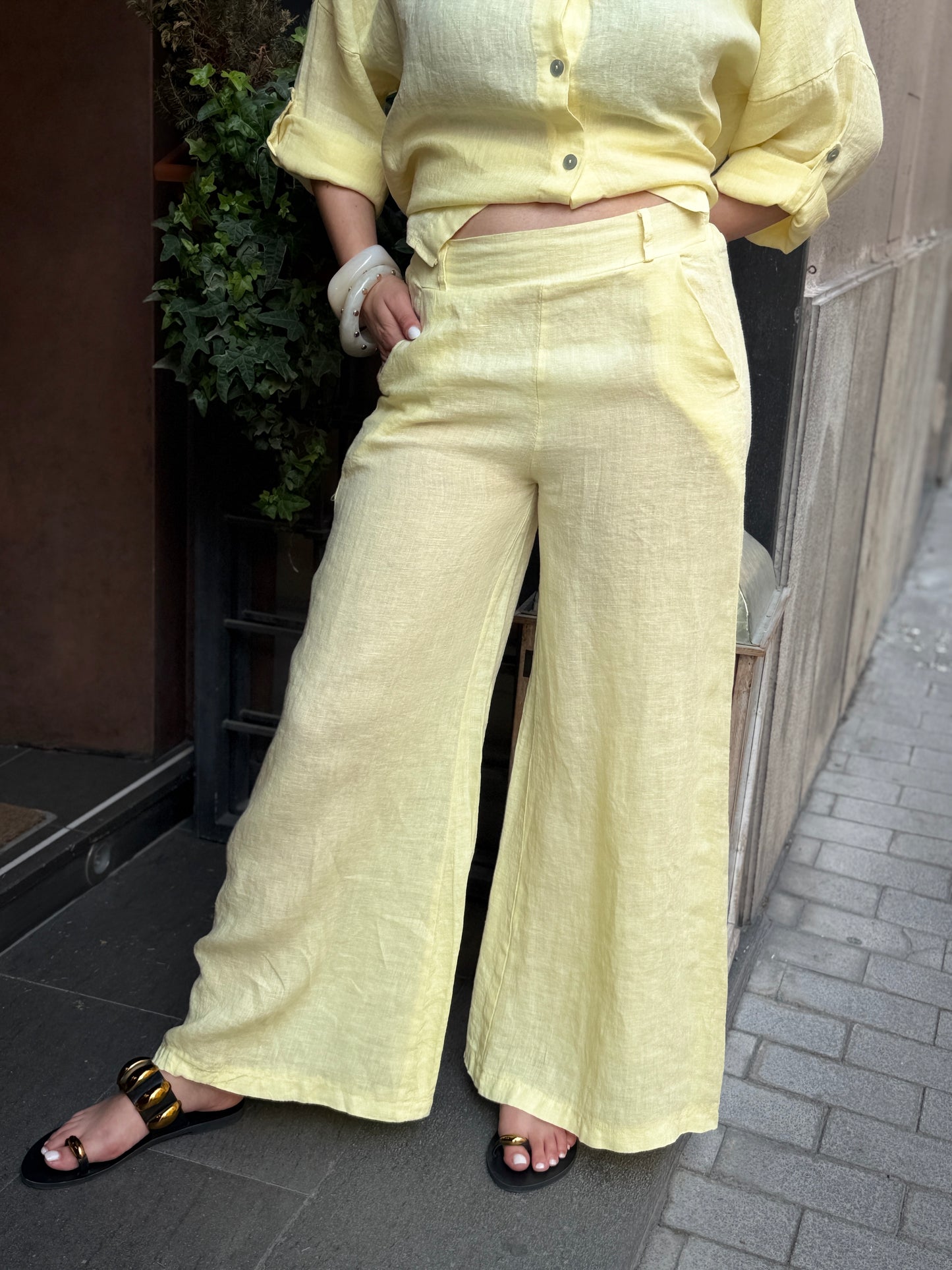 Pantalone MALIBÙ in lino a palazzo (disponibile in più colori)