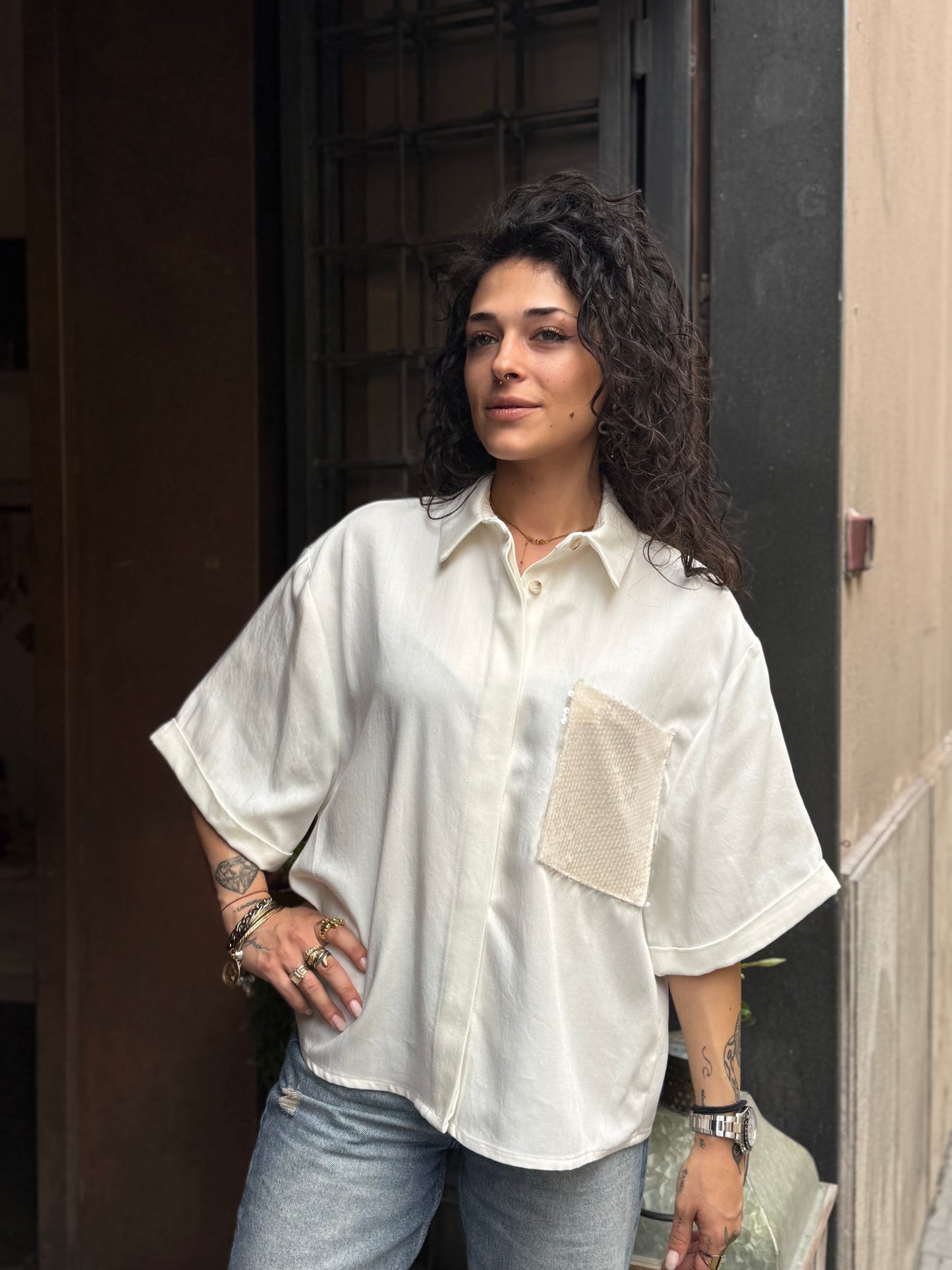 Tensione in camicia manica corta taschino paillettes Panna