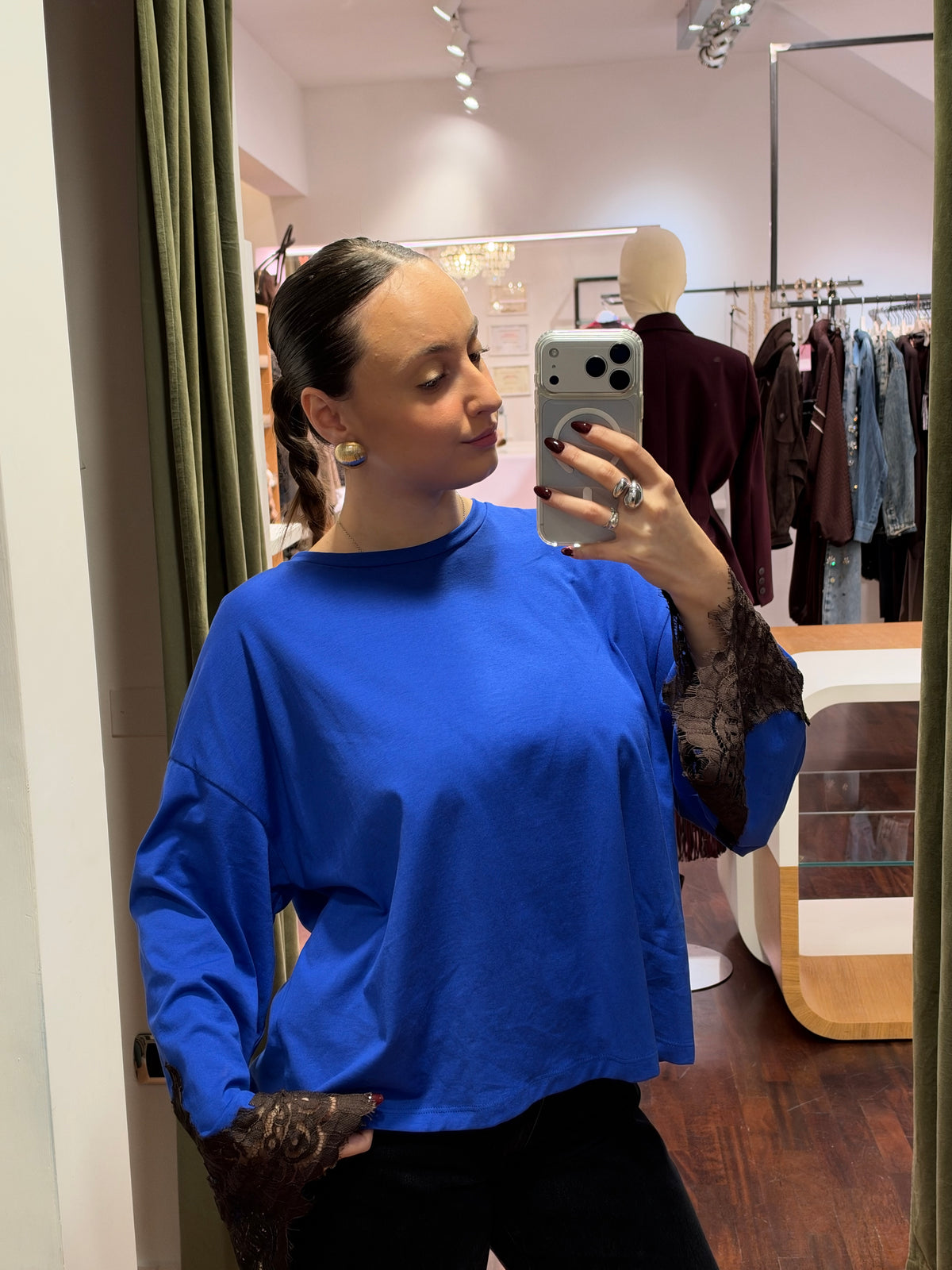 Tensione in t-shirt con pizzo BLU/MORO