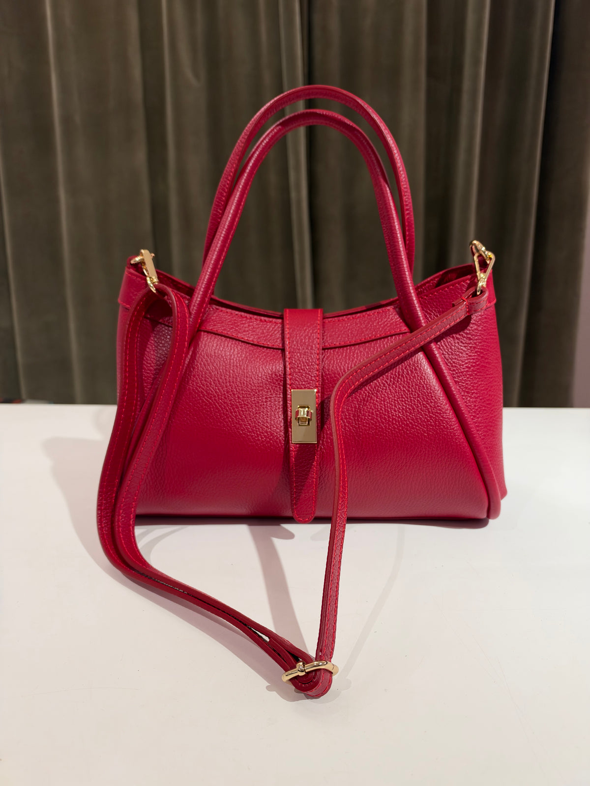 Bauletto Vicky in vera pelle (disponibile in più varianti colore)